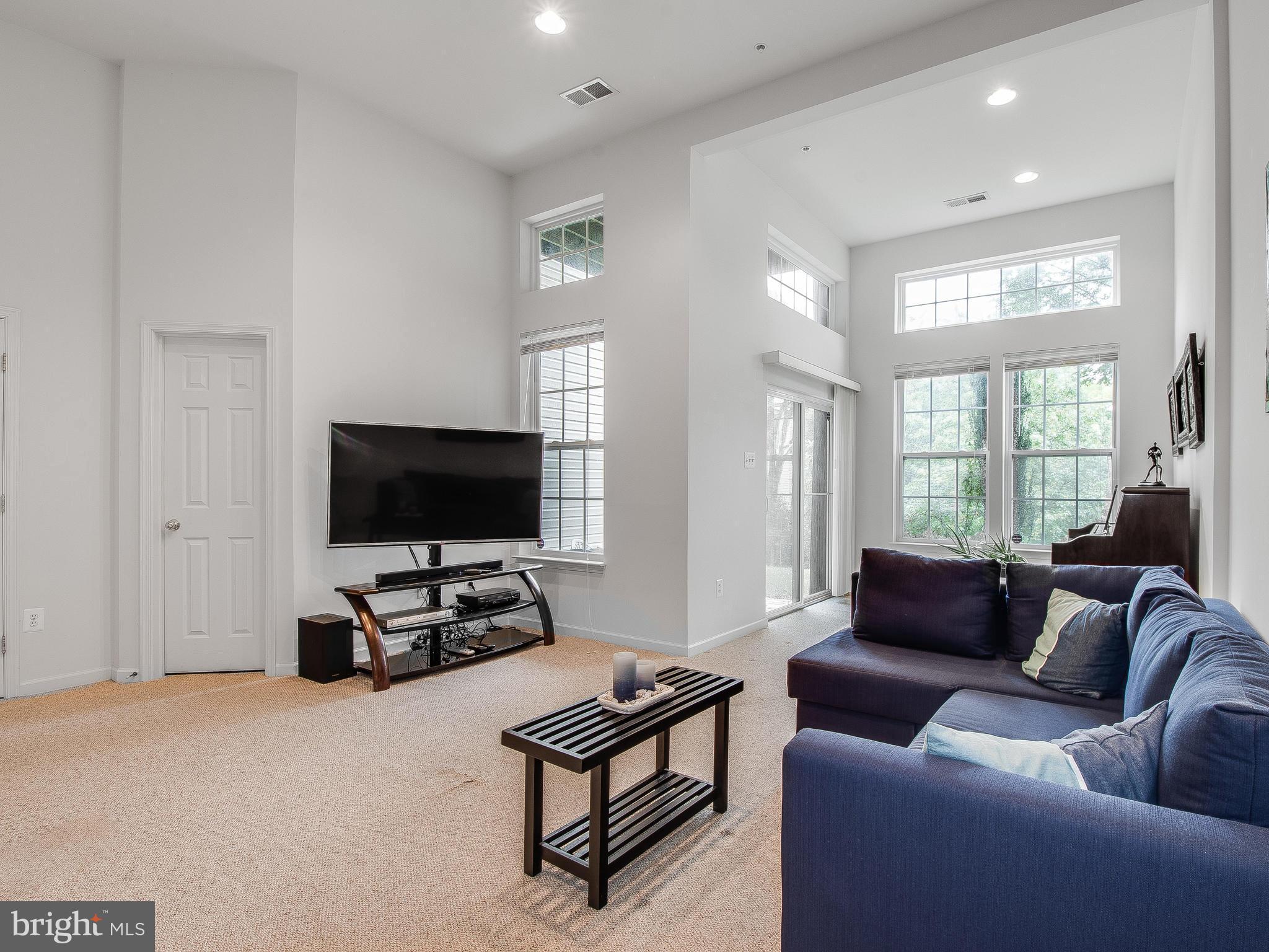 EMERSON - Residential