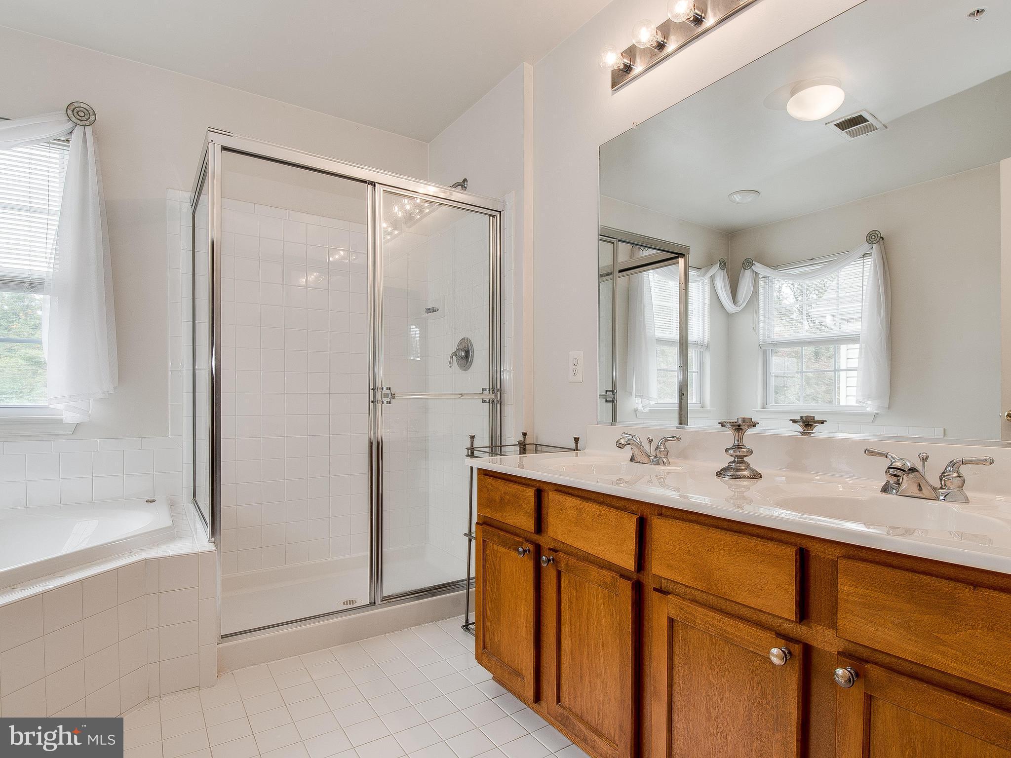 EMERSON - Residential