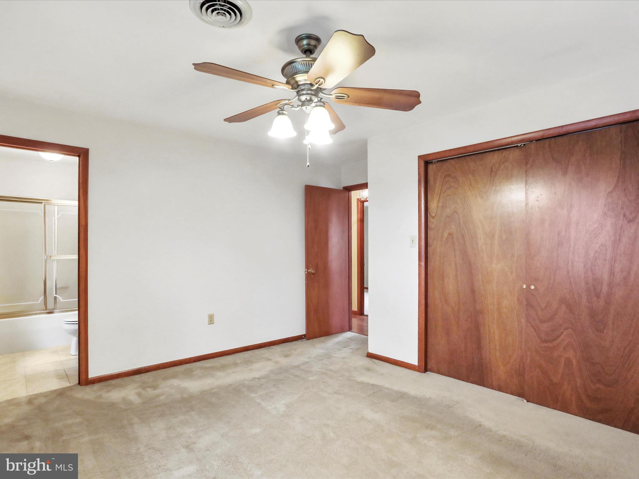 SOUTHAMPTON TWP - Residential