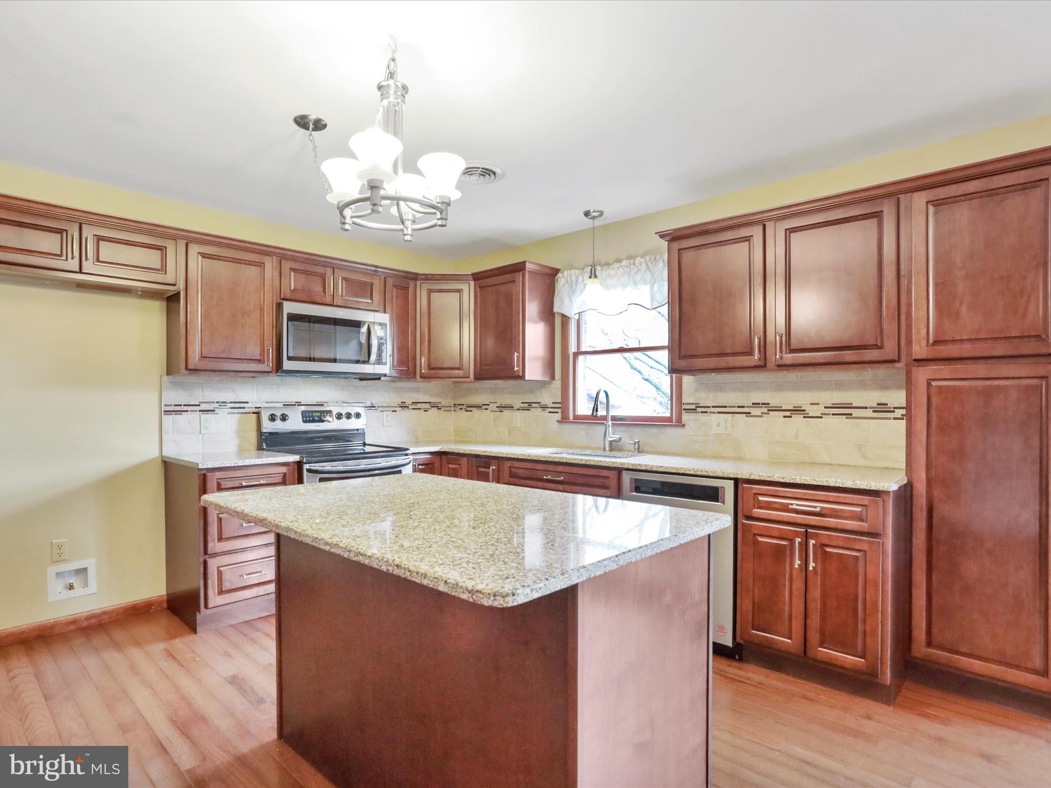 SOUTHAMPTON TWP - Residential
