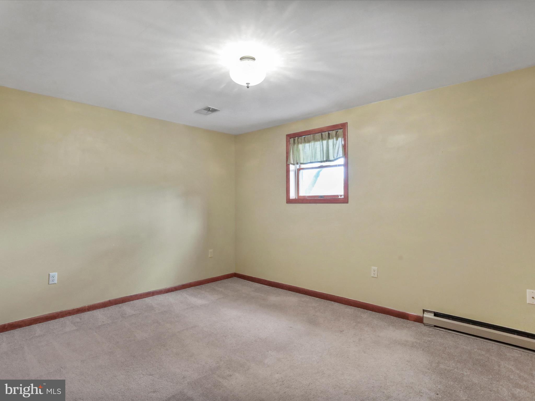 SOUTHAMPTON TWP - Residential