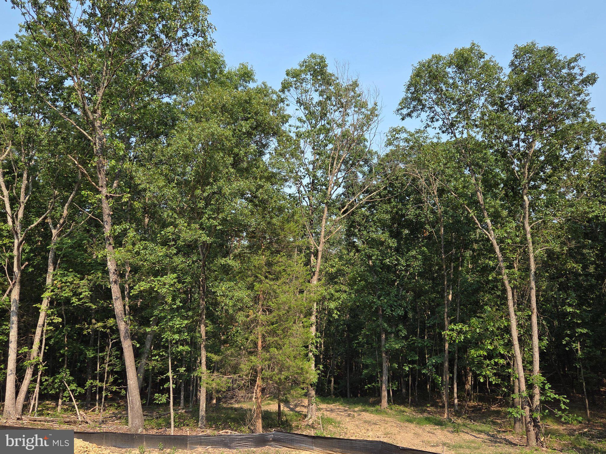 AUTUMN HILLS ESTATES - Residential