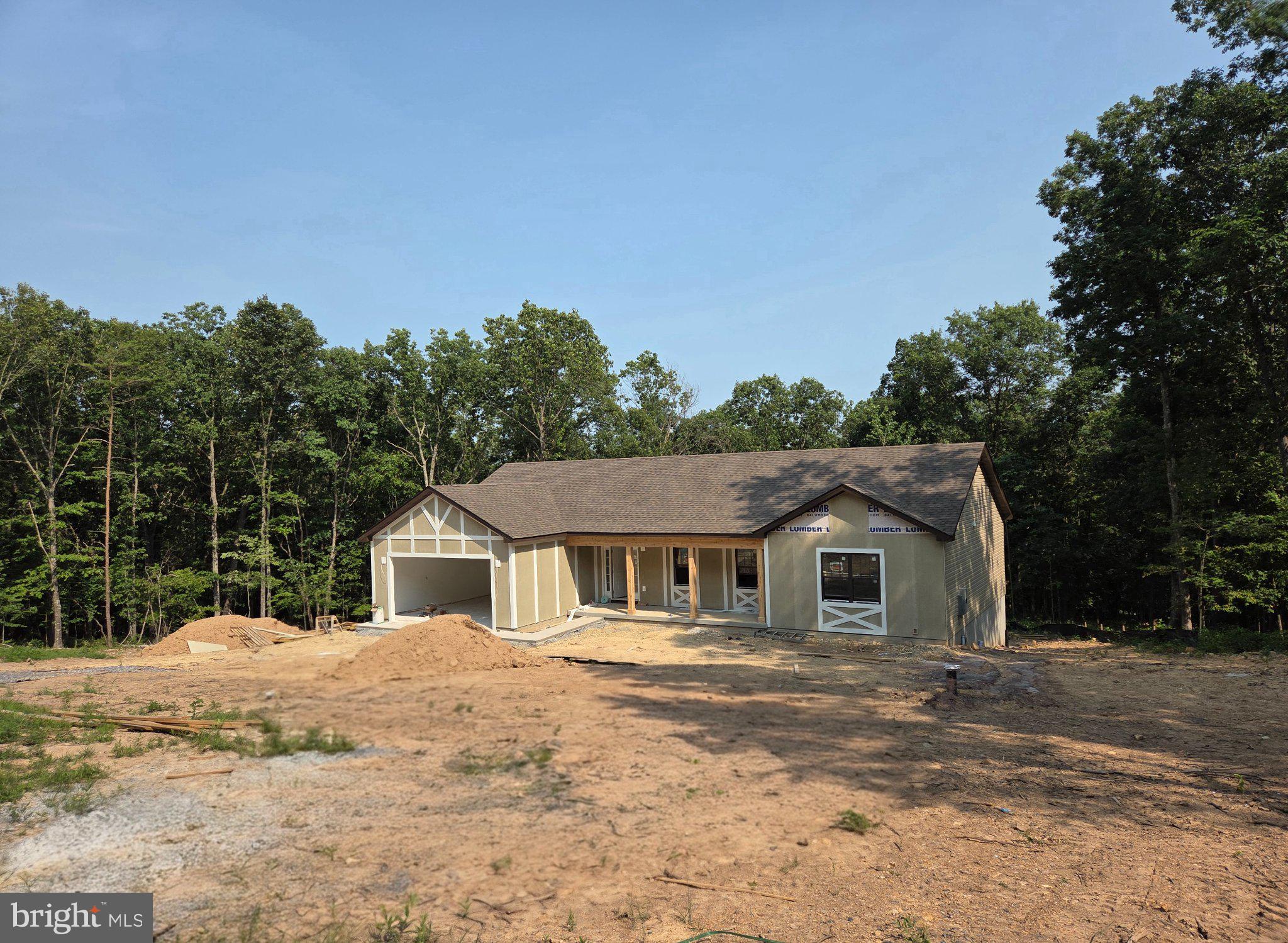 AUTUMN HILLS ESTATES - Residential