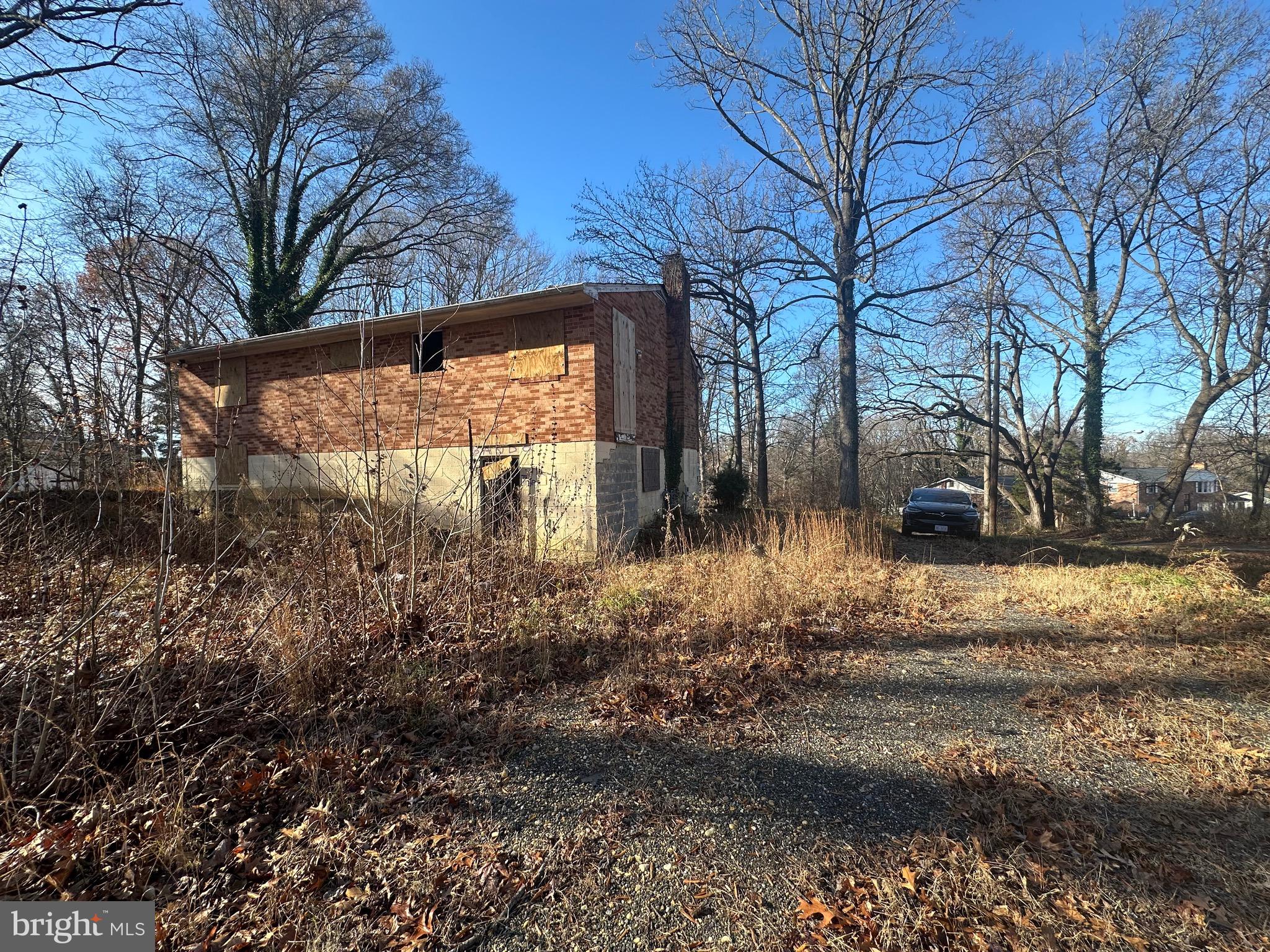 TEMPLE HILLS - Residential