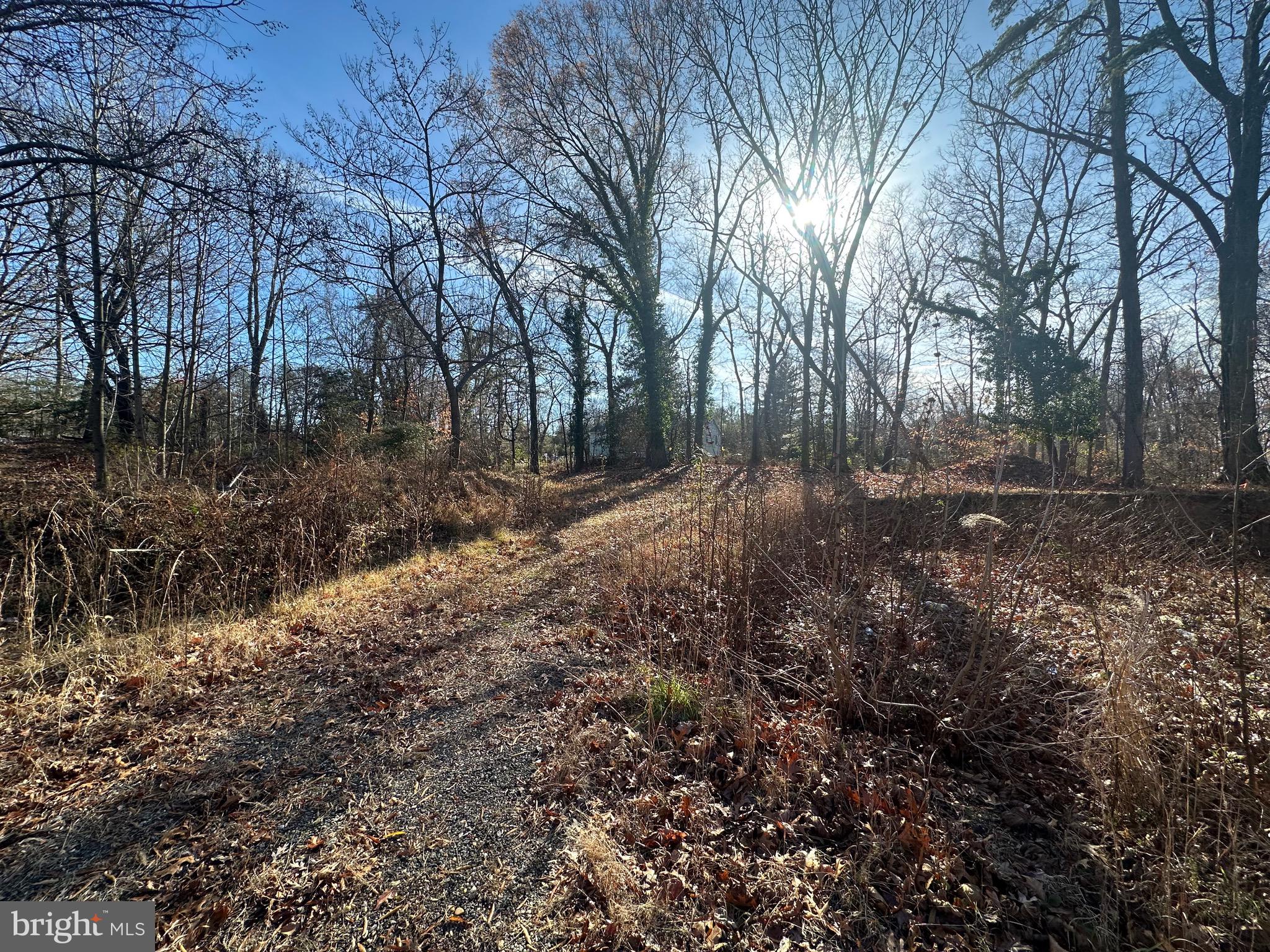 TEMPLE HILLS - Residential