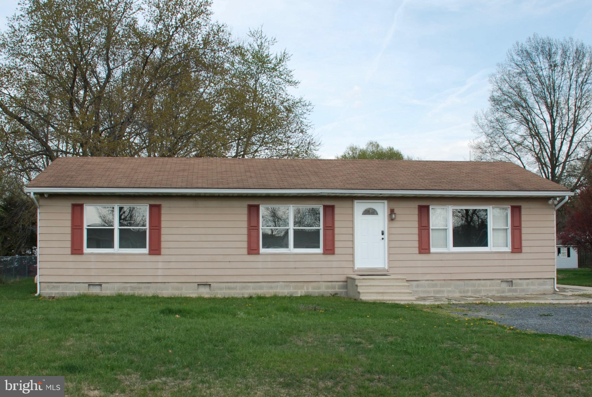 Move-in ready rancher in Cloverfields, one of Kent Island’s desirable water-oriented communities with access to an impressive list of neighborhood amenities. This 3-bedroom home offers comfortable one-level living with updated flooring, fresh paint, a renovated bathroom, generous bedroom closet space, and a bright living area that feels clean, practical, and easy to maintain. There is professionally installed alarm and camera system, and the seller is including one free year of monitoring for the new owner. Outside, the .35 acrre lot offers a large yard with mature trees and plenty of space for outdoor living, gardening, play, pets, or future improvements.
The real standout is the Cloverfields lifestyle. Community amenities include a beach, marina with rental slips, boat ramp, fishing pier, swimming pool, kiddie pool, clubhouse, playgrounds, basketball court, picnic areas, grills, pavilions, and more. Enjoy Eastern Shore living with everyday convenience, just minutes from the Chesapeake Bay Bridge, shopping, restaurants, dock bars, parks, and public walking and biking trails. Whether you want a primary residence, weekend retreat, or an easy-to-maintain home close to the water, this property offers a rare combination of value, location, and community amenities on Kent Island. Schedule your showing and come see why Cloverfields is such a special place to call home.