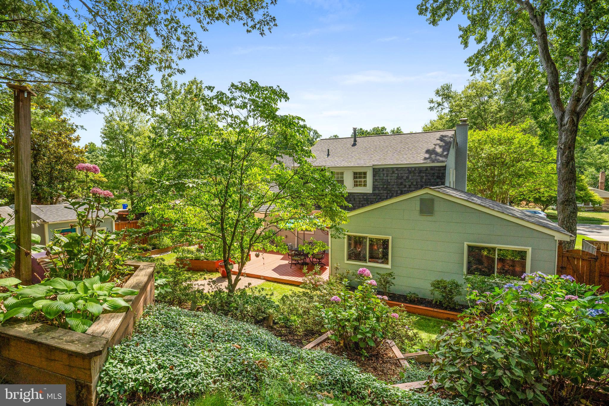 POINTER RIDGE - Residential
