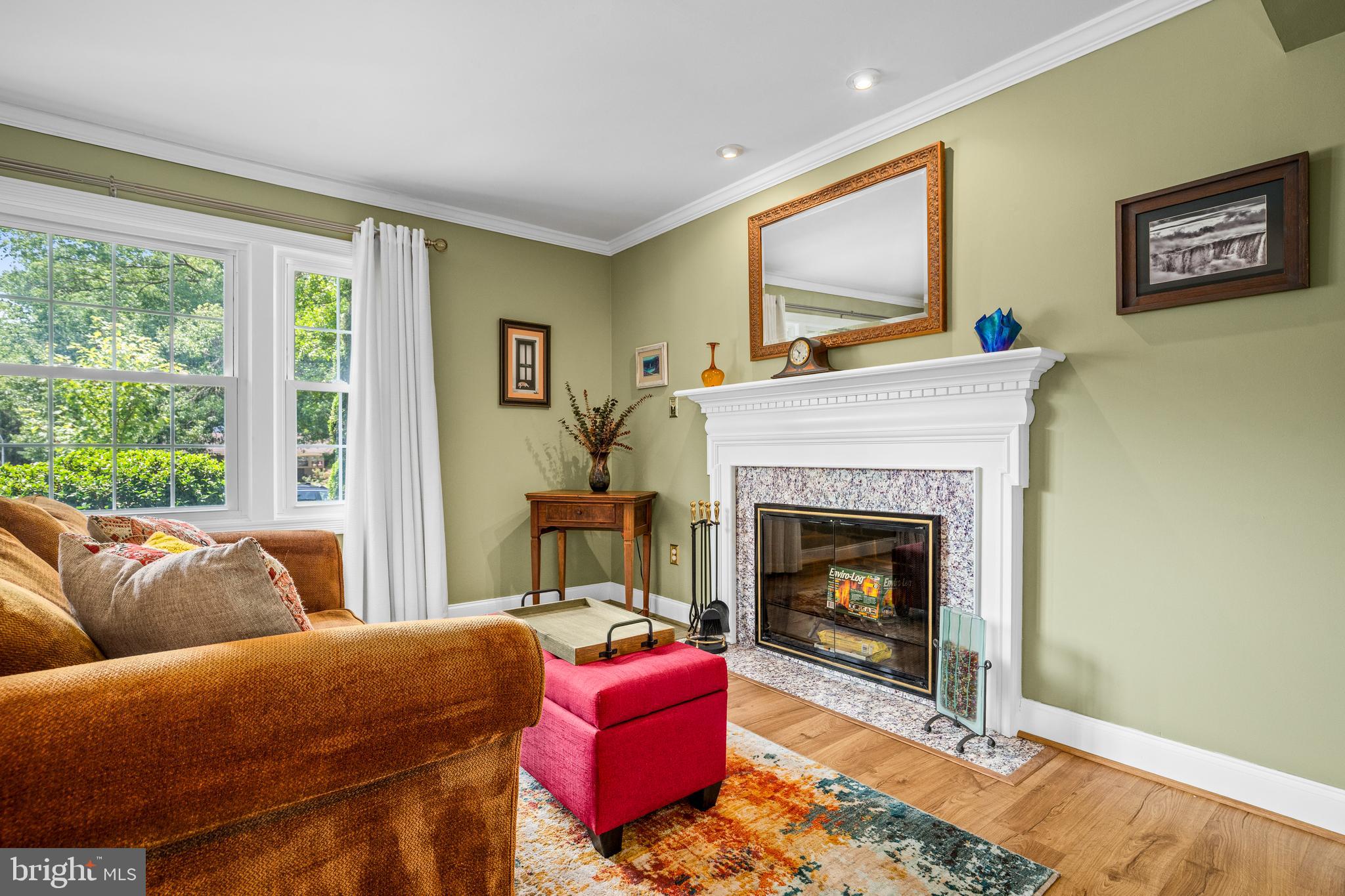 POINTER RIDGE - Residential