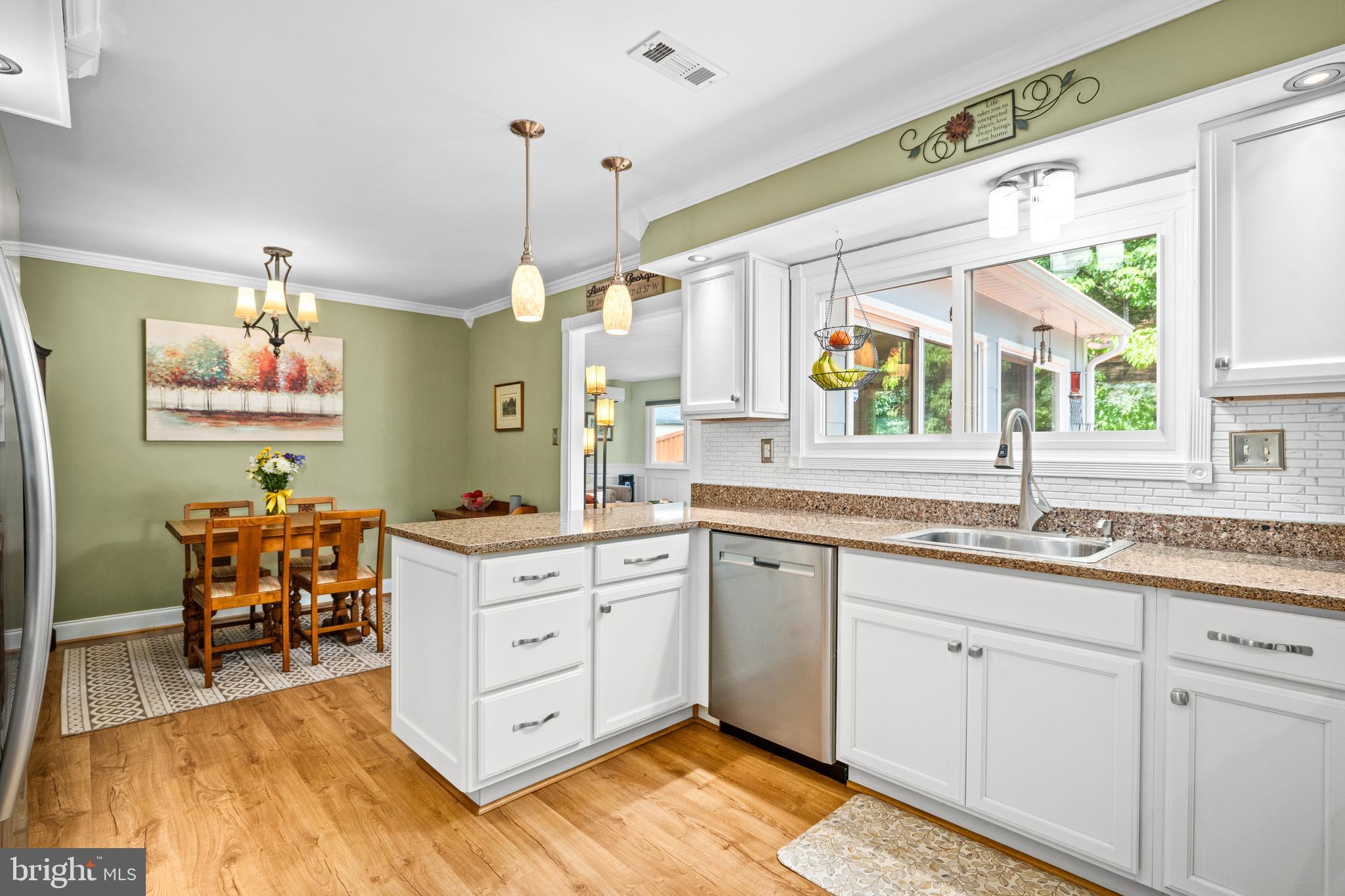 POINTER RIDGE - Residential
