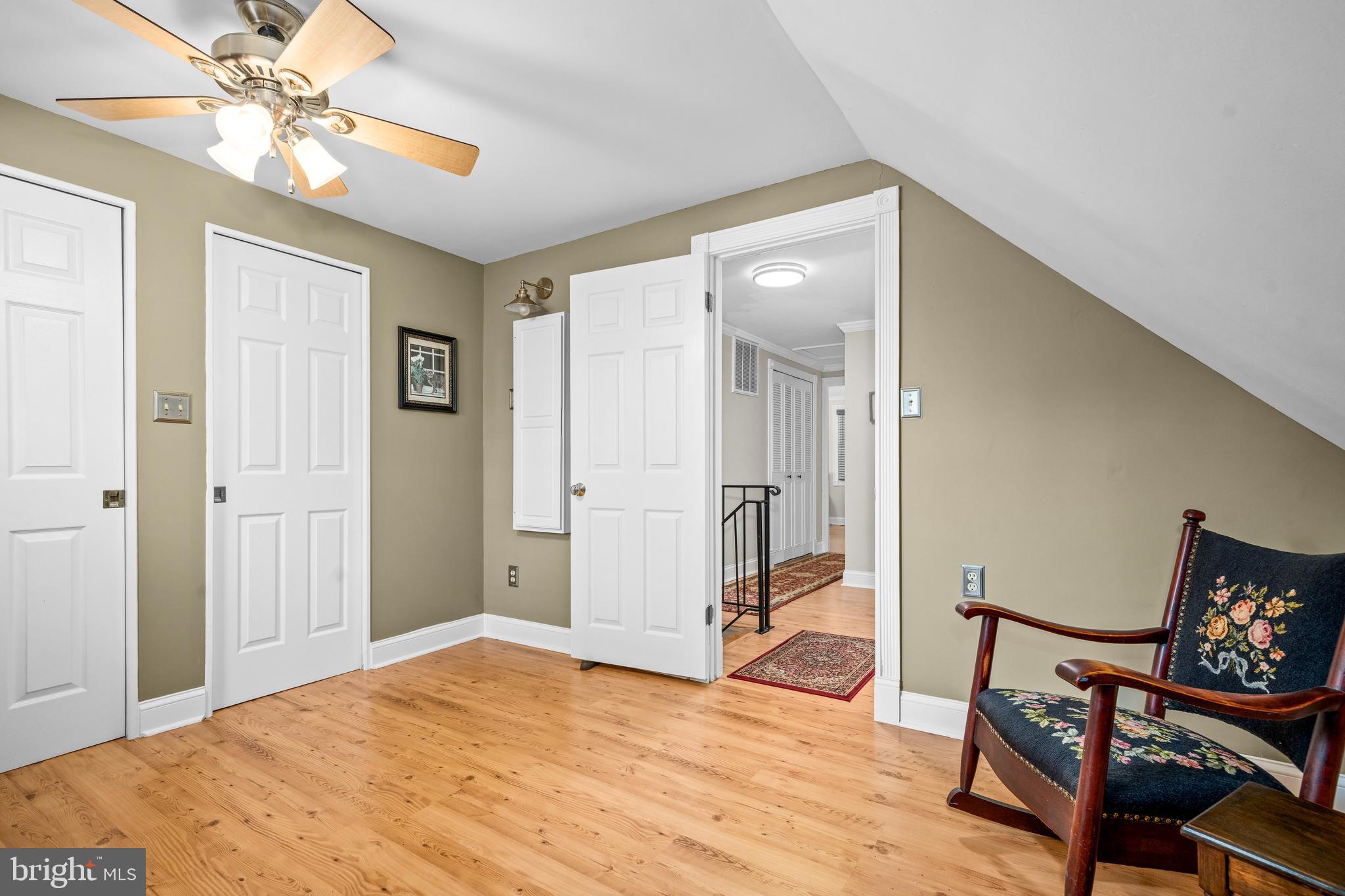 POINTER RIDGE - Residential