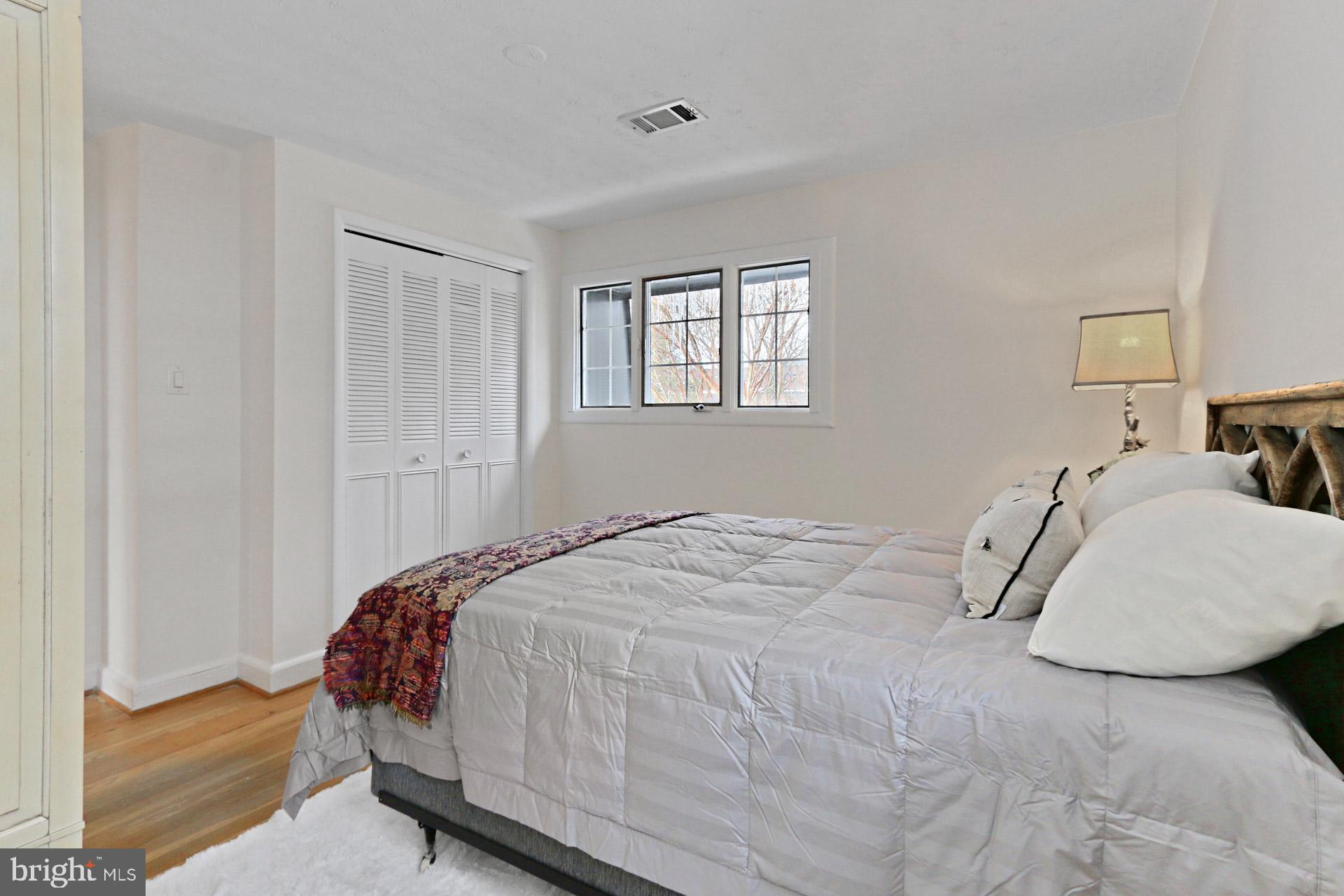 WINTER HILL - Residential