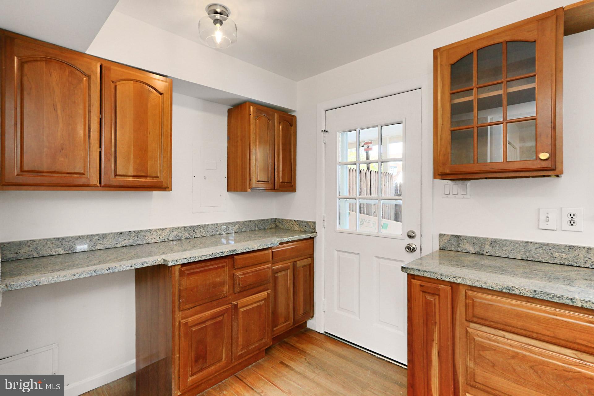 WINTER HILL - Residential