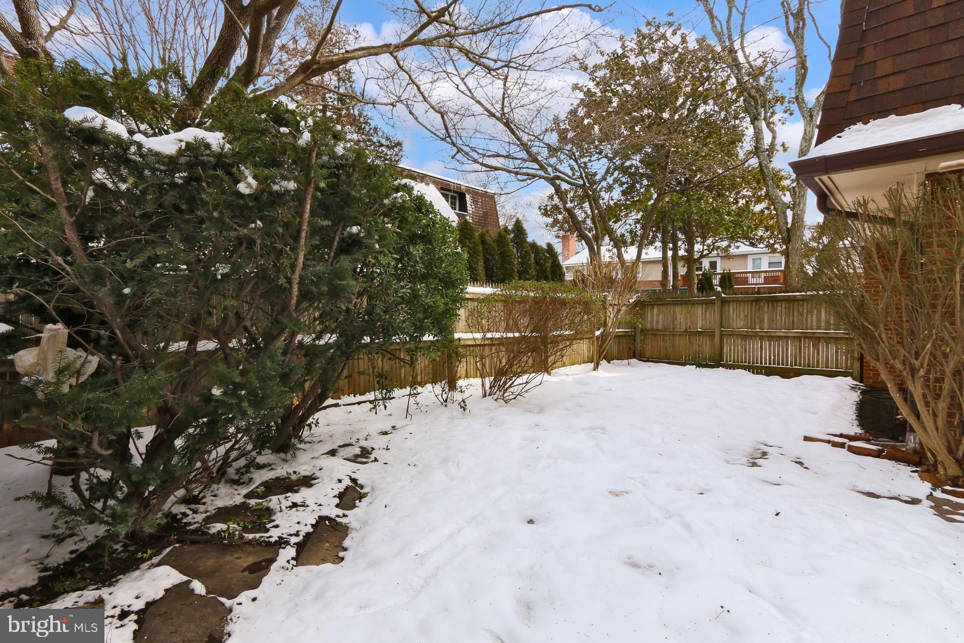 WINTER HILL - Residential