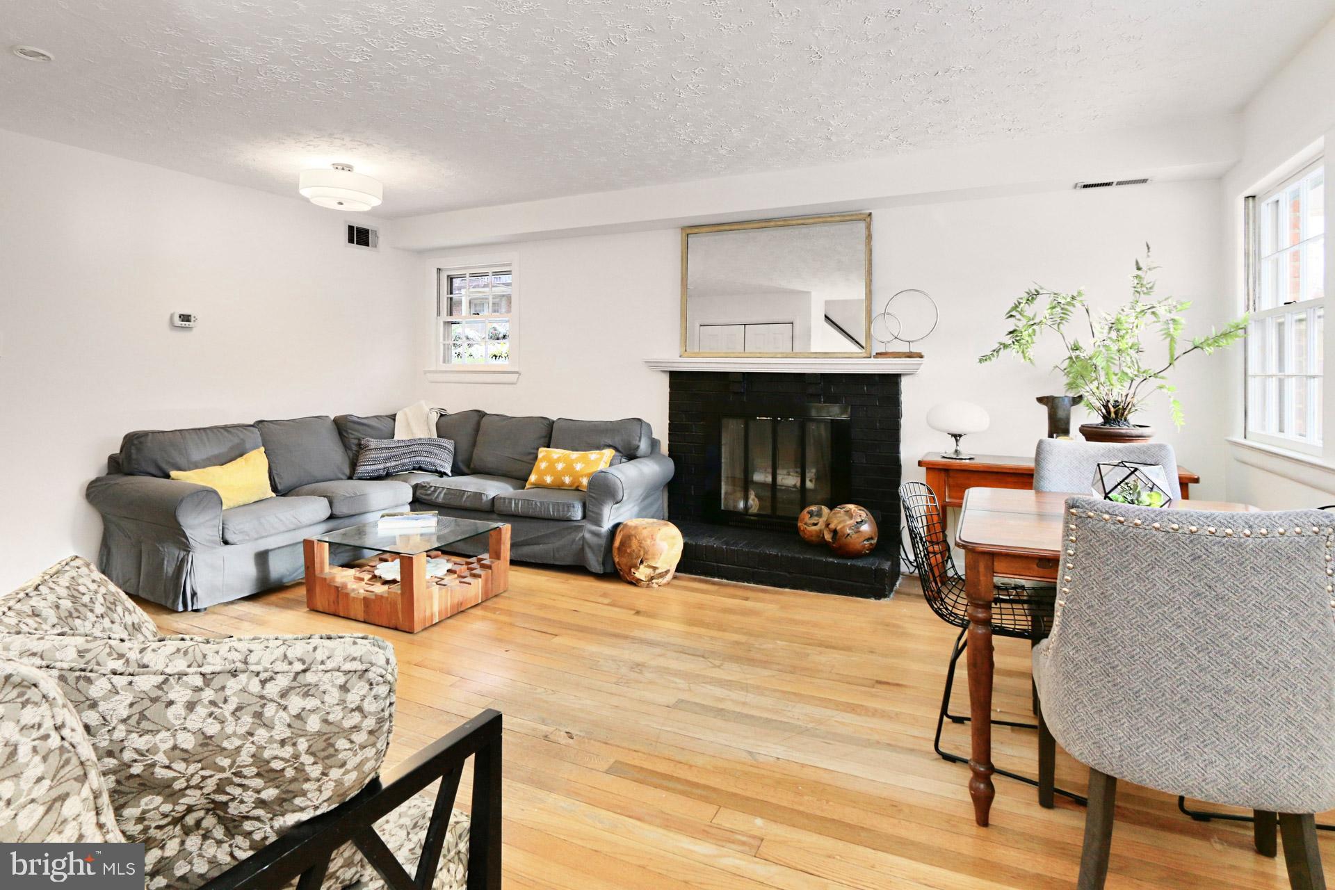 WINTER HILL - Residential