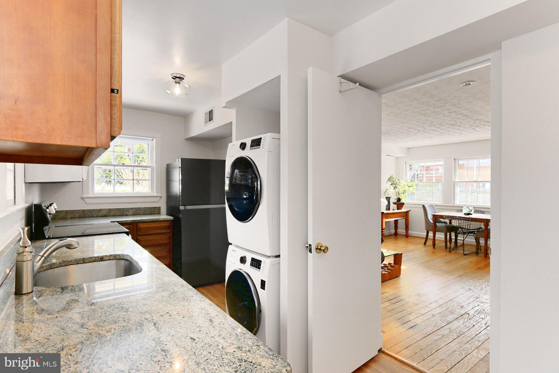 WINTER HILL - Residential