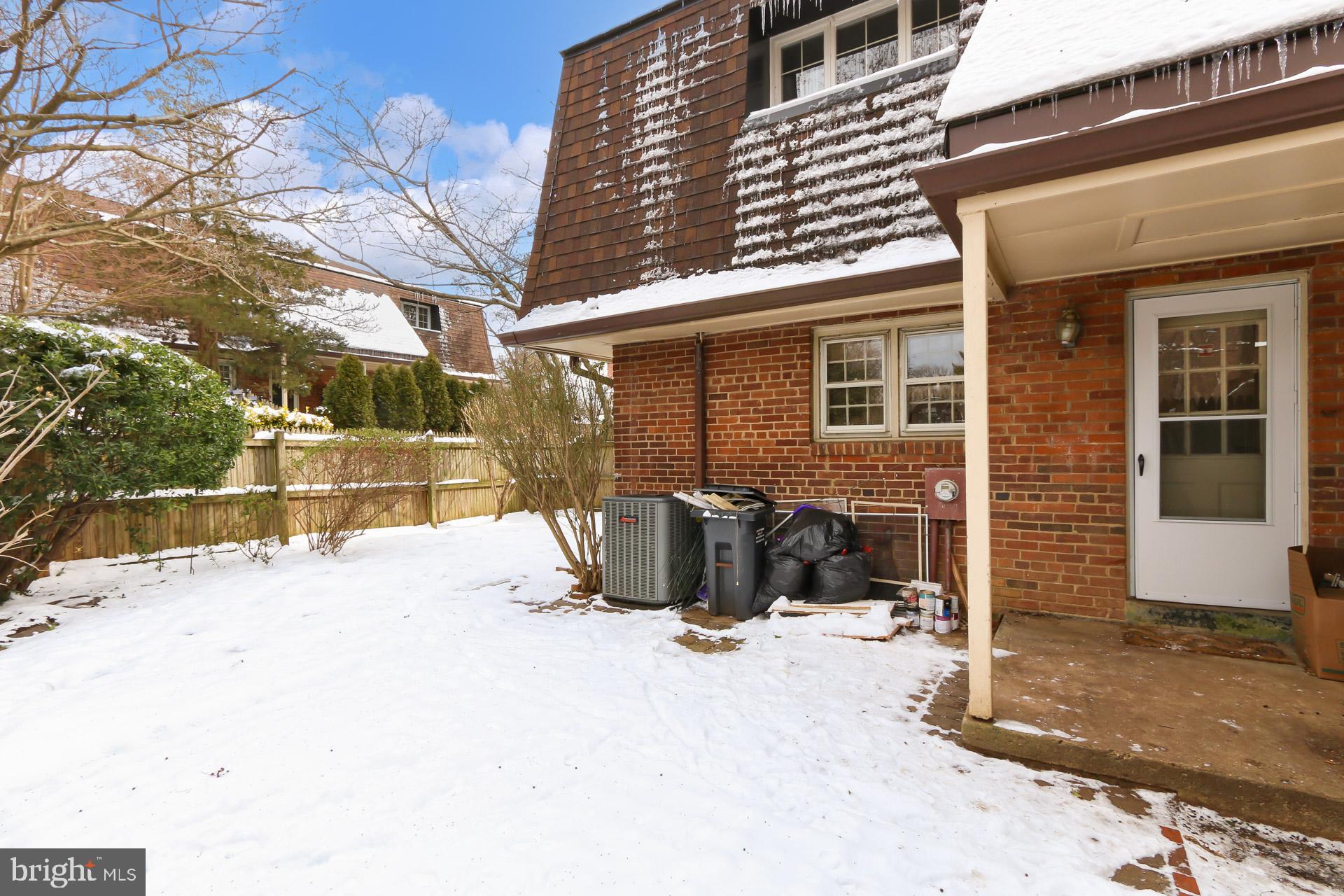 WINTER HILL - Residential