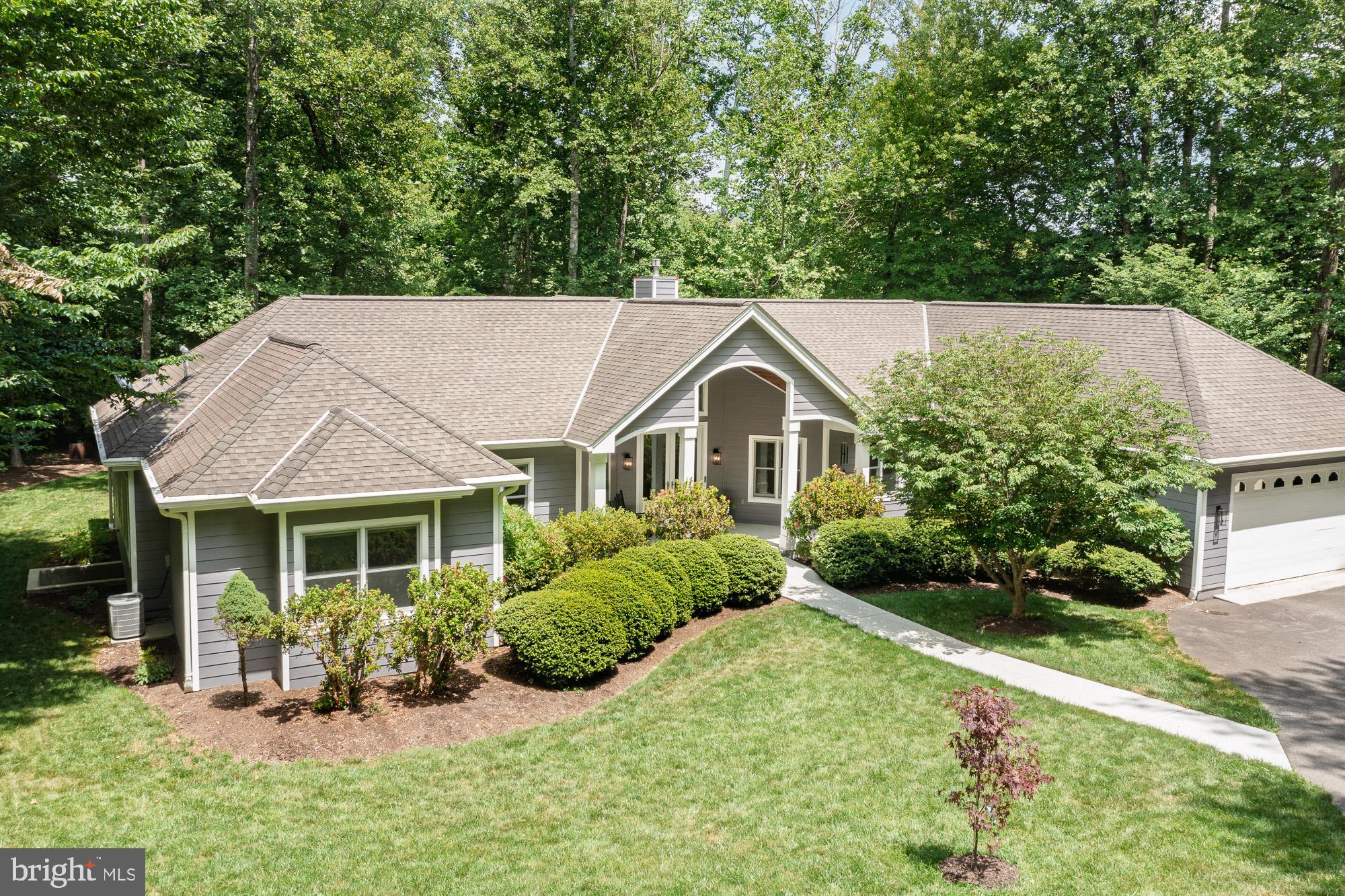 STONEY CREEK - Residential