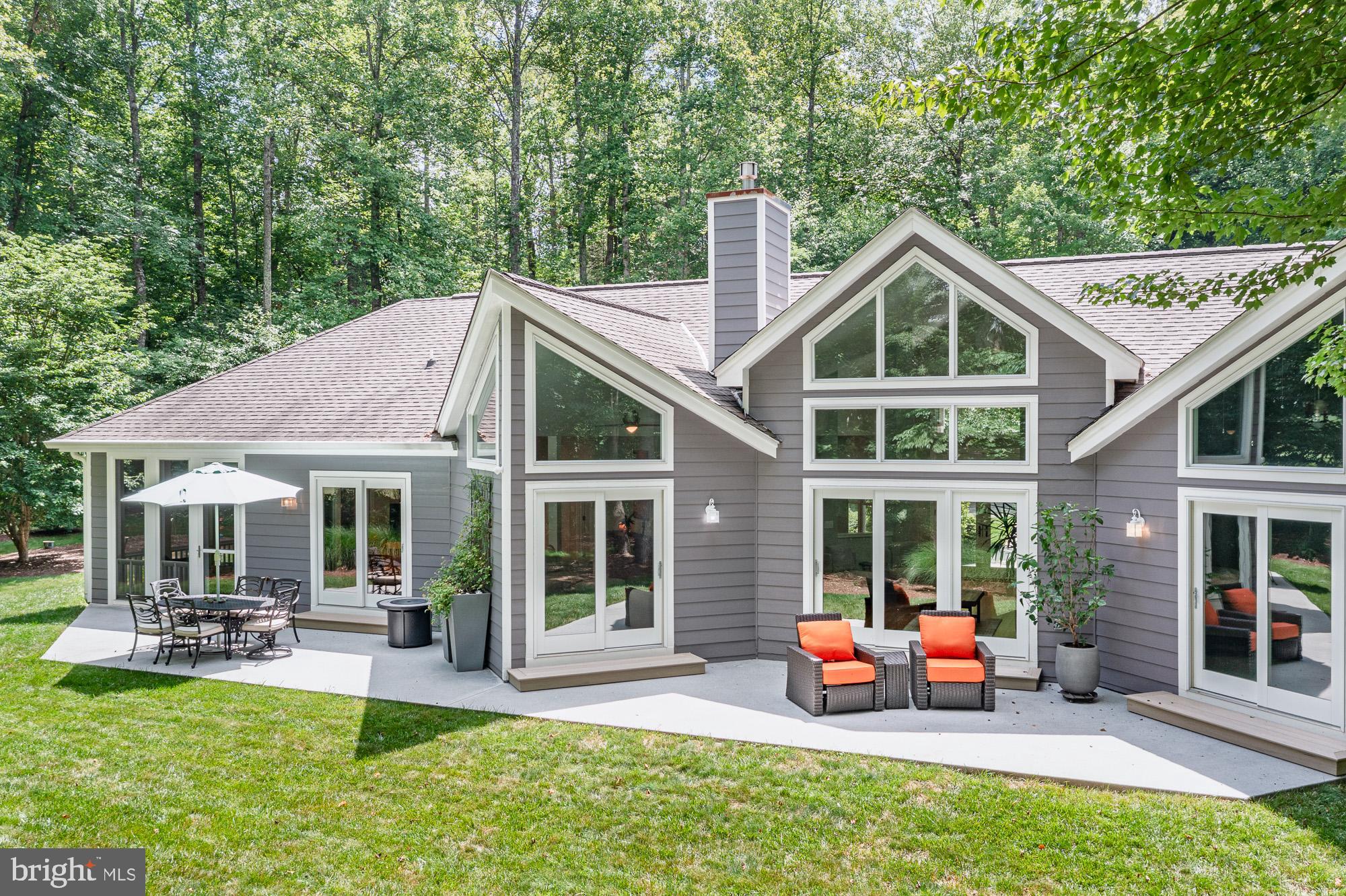 STONEY CREEK - Residential