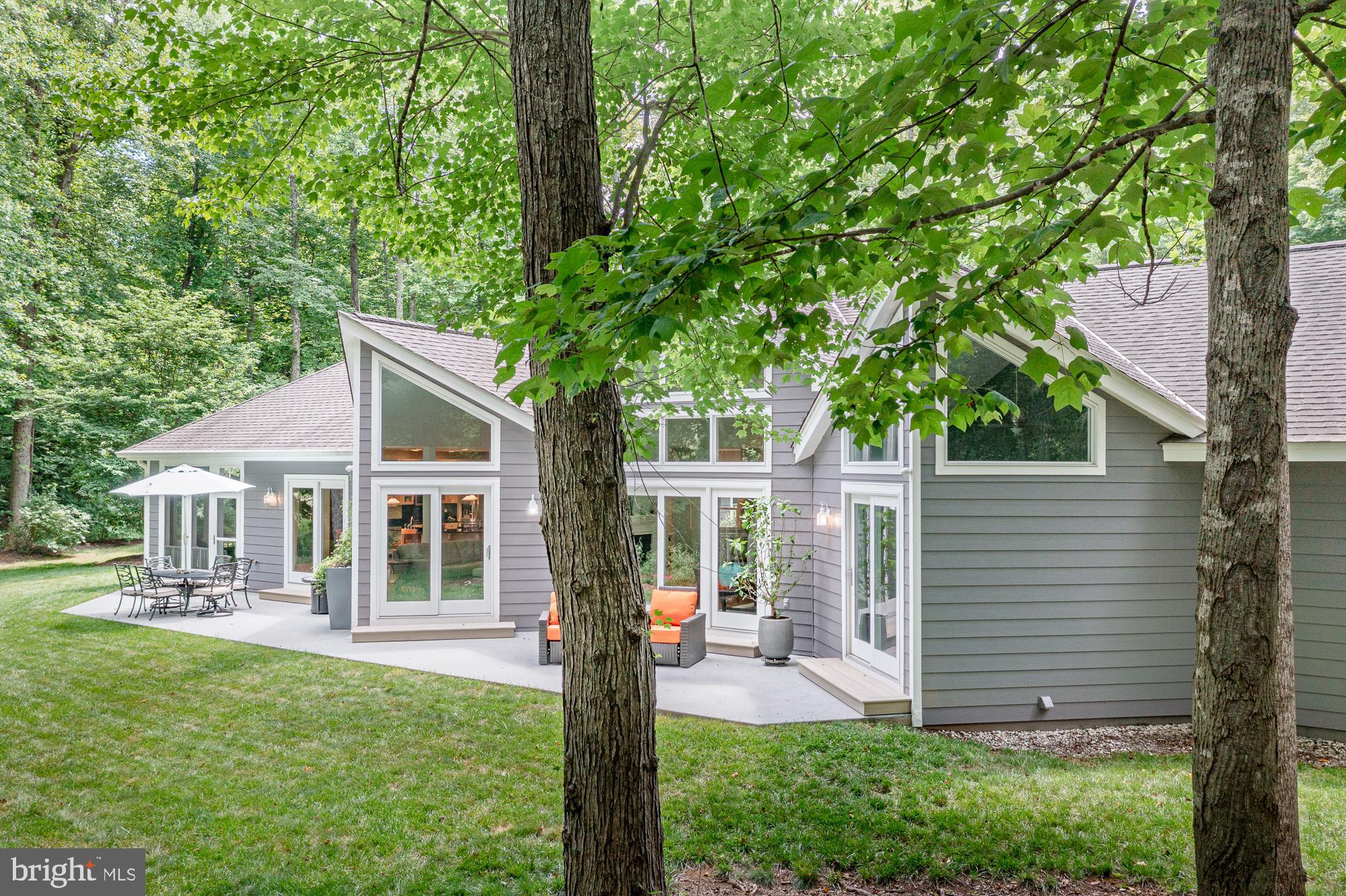 STONEY CREEK - Residential