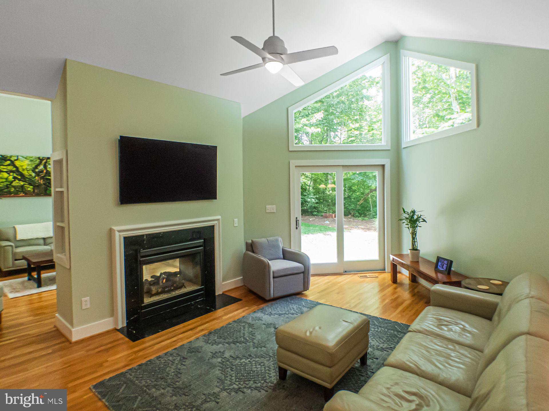 STONEY CREEK - Residential