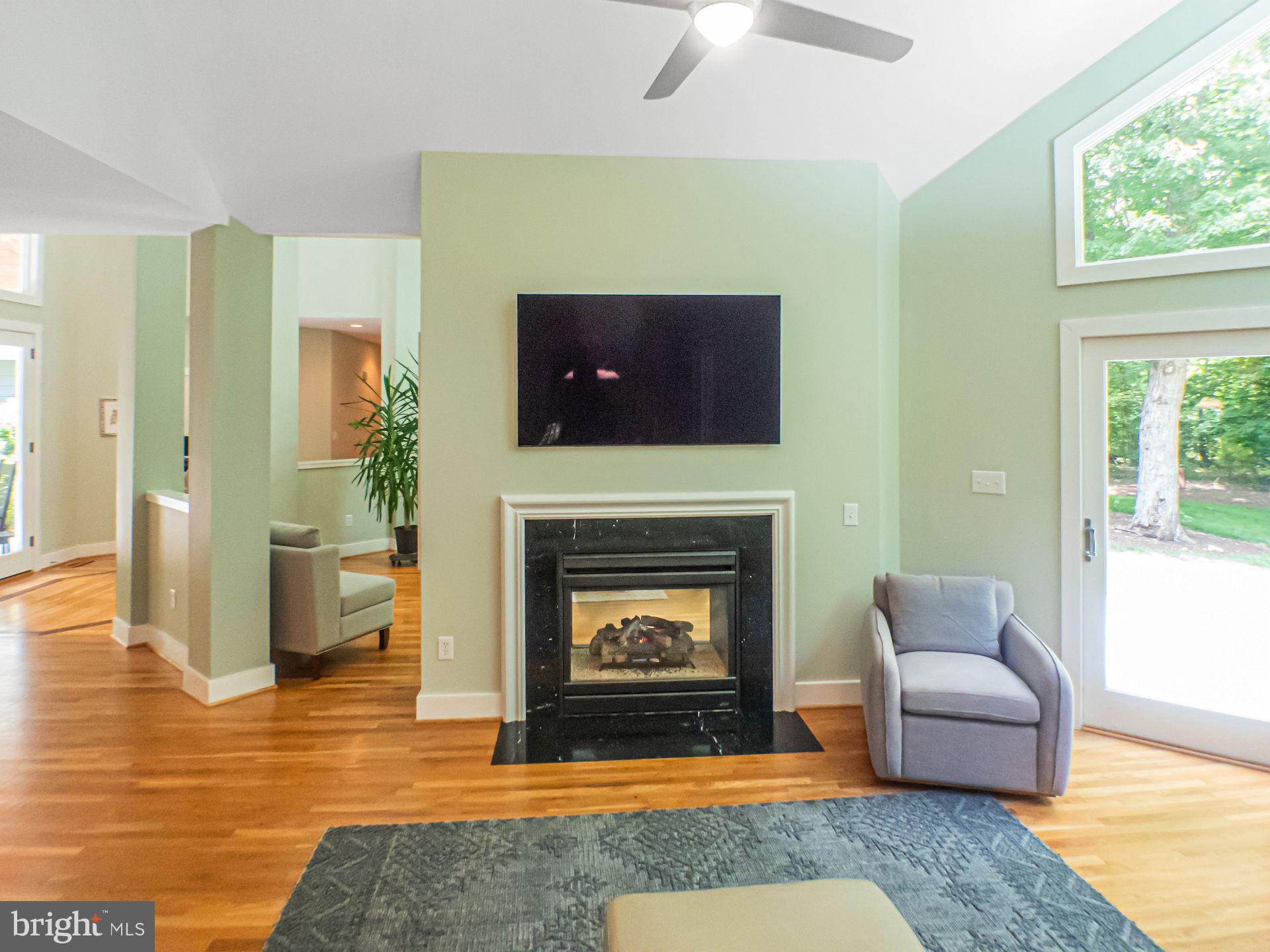 STONEY CREEK - Residential