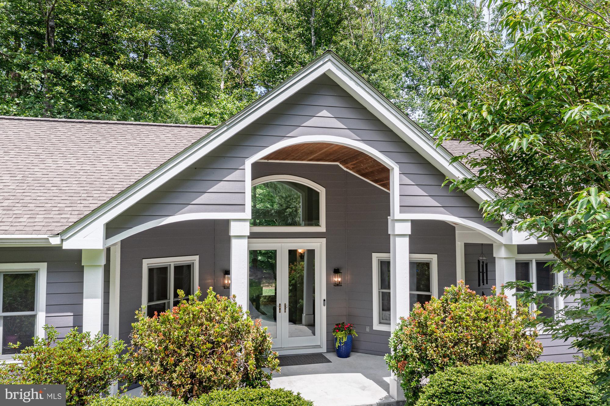 STONEY CREEK - Residential