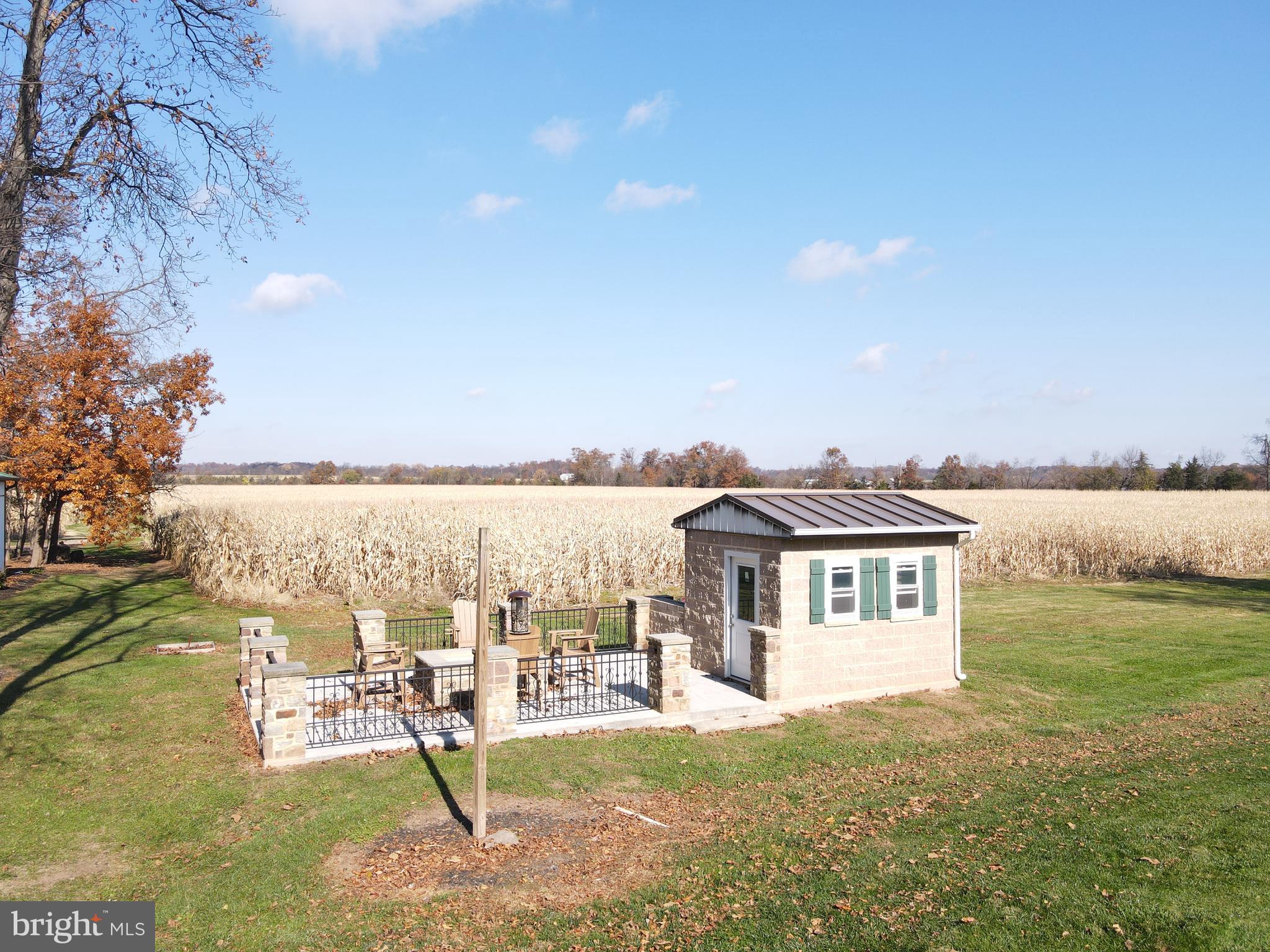 NONE, RURAL - Farm