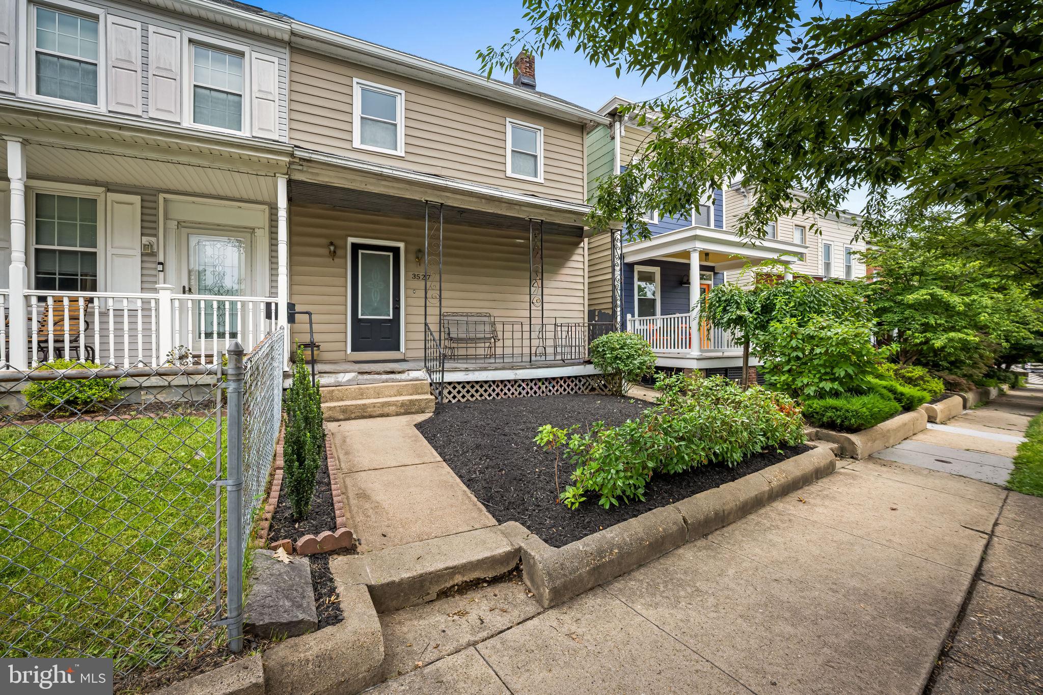 HAMPDEN HISTORIC DISTRICT - Residential