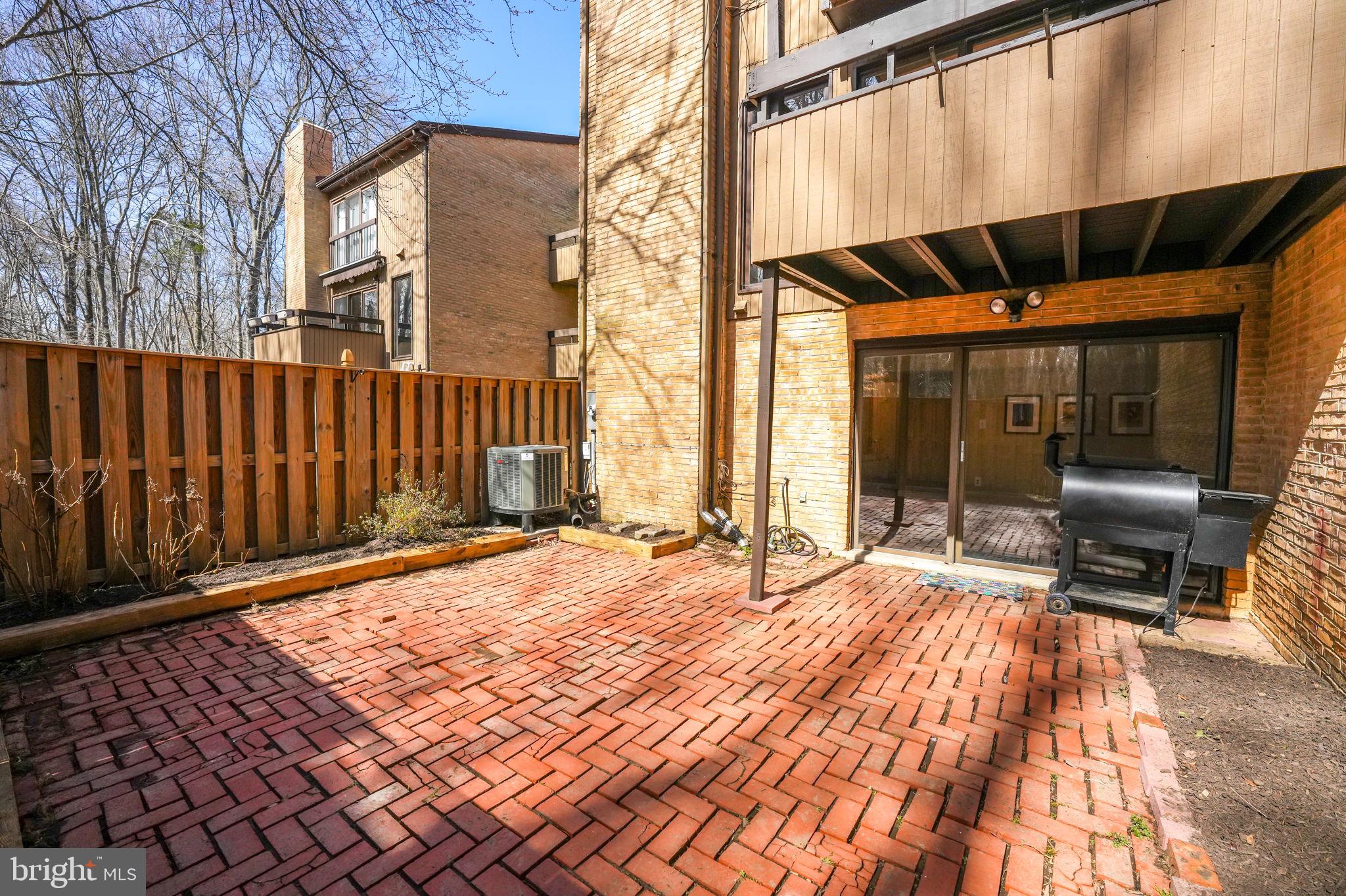 CHESTERFIELD MEWS - Residential