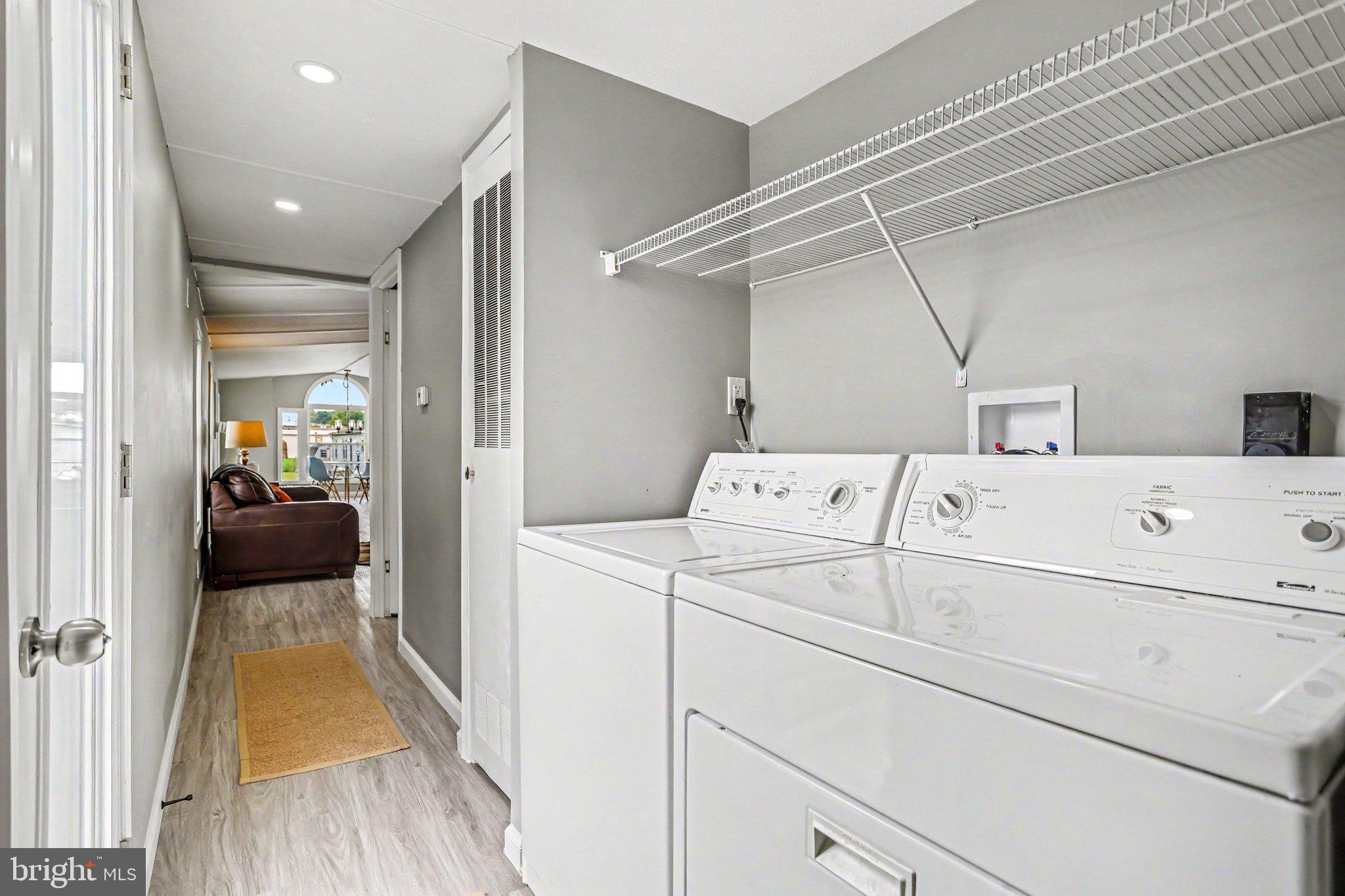 LINCOLN ESTATES - Residential