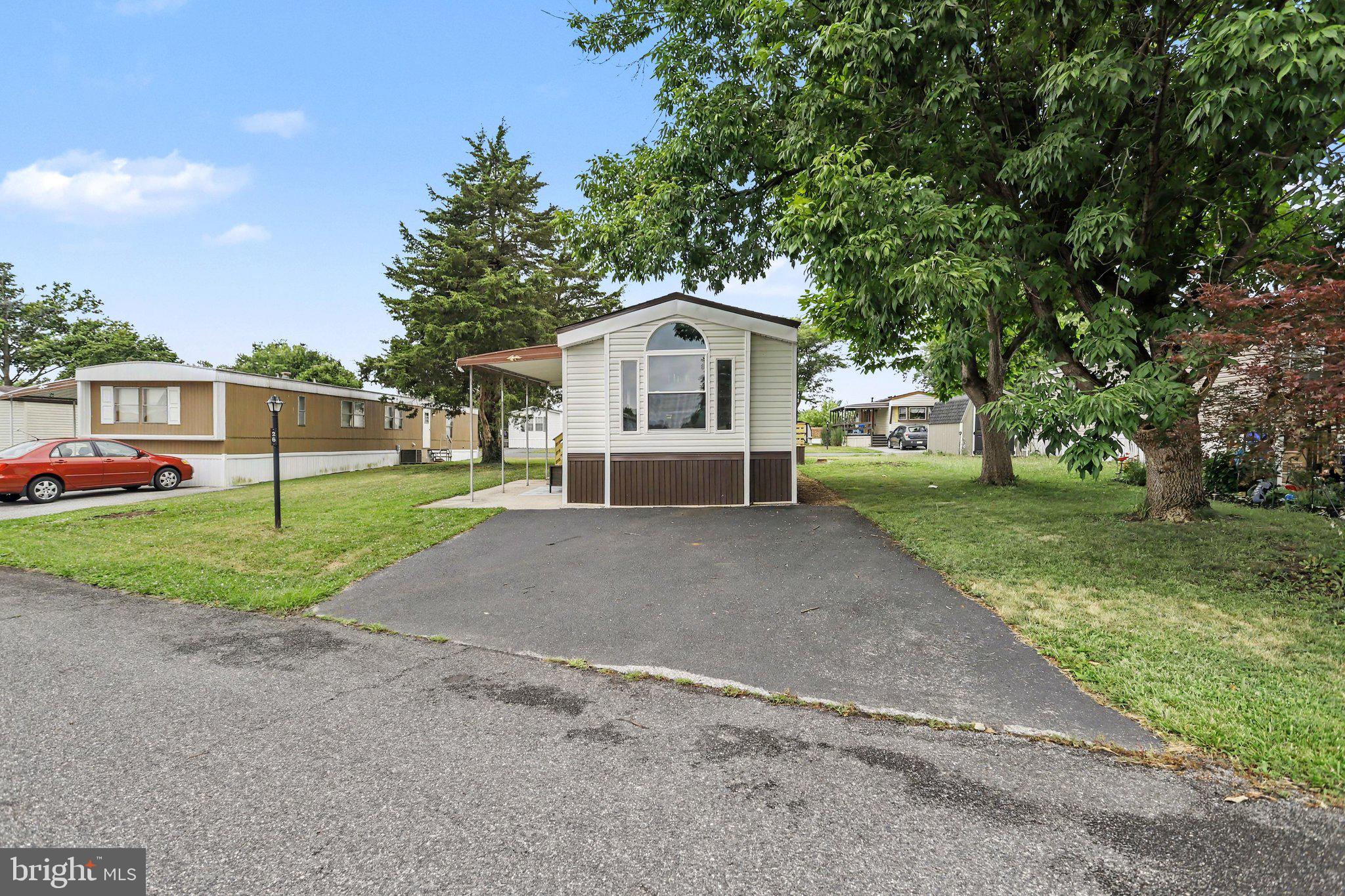 LINCOLN ESTATES - Residential