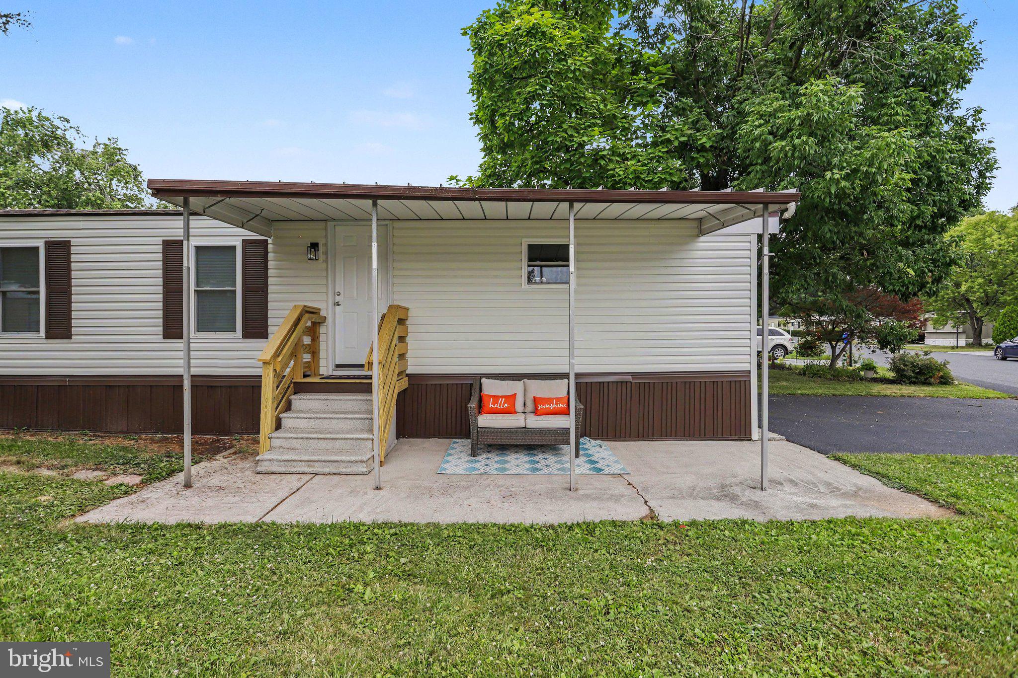 LINCOLN ESTATES - Residential