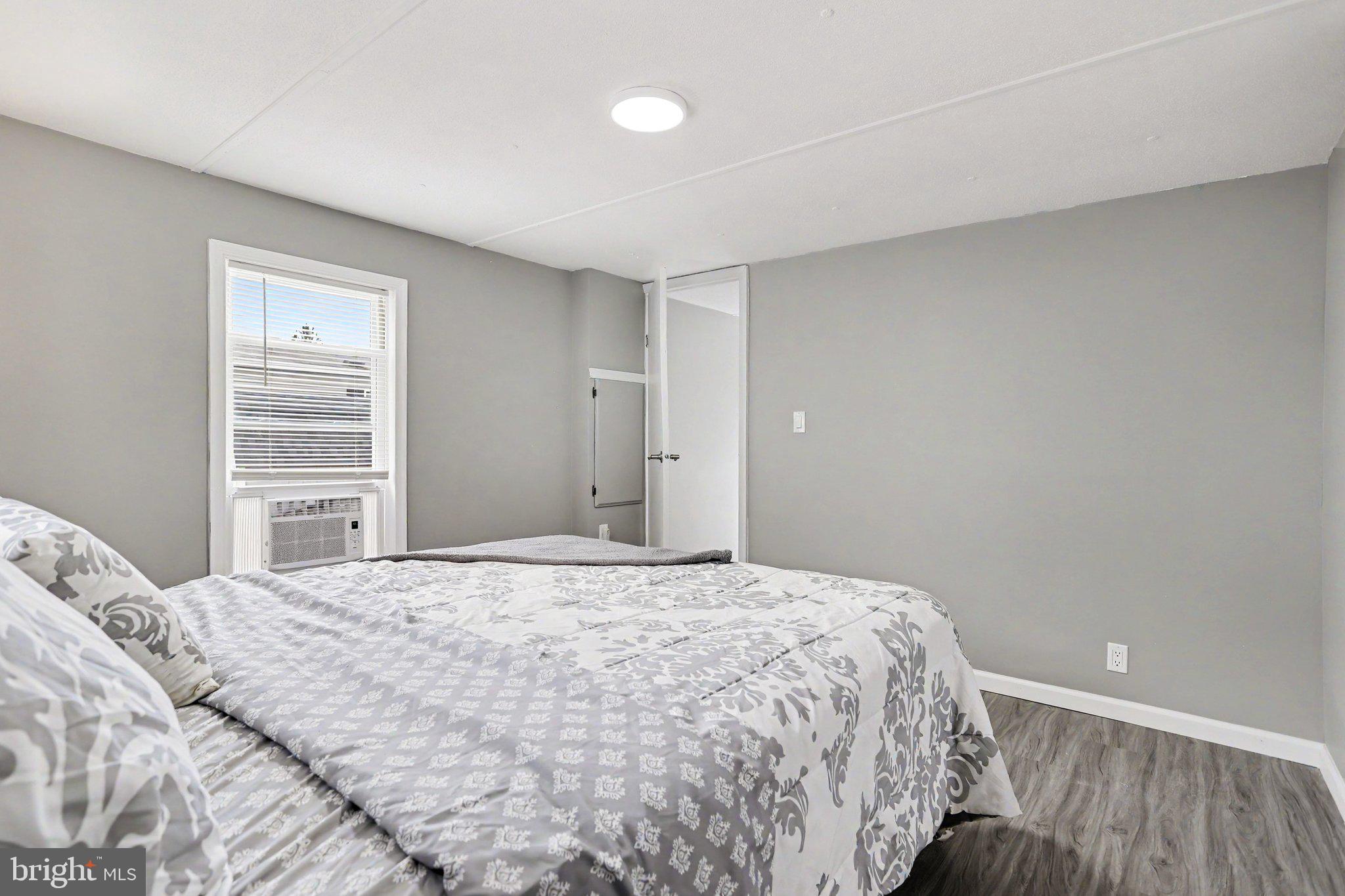 LINCOLN ESTATES - Residential