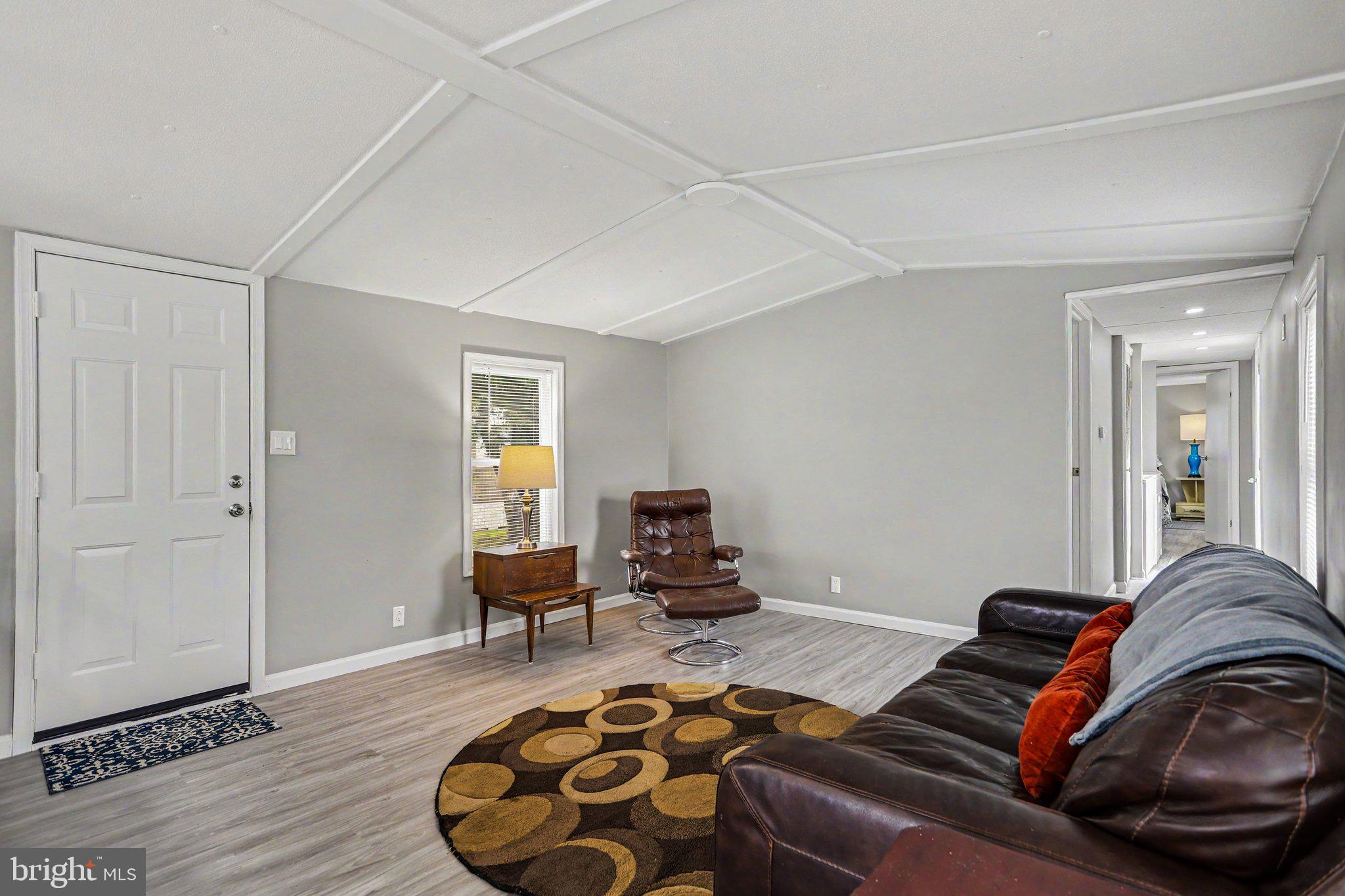 LINCOLN ESTATES - Residential