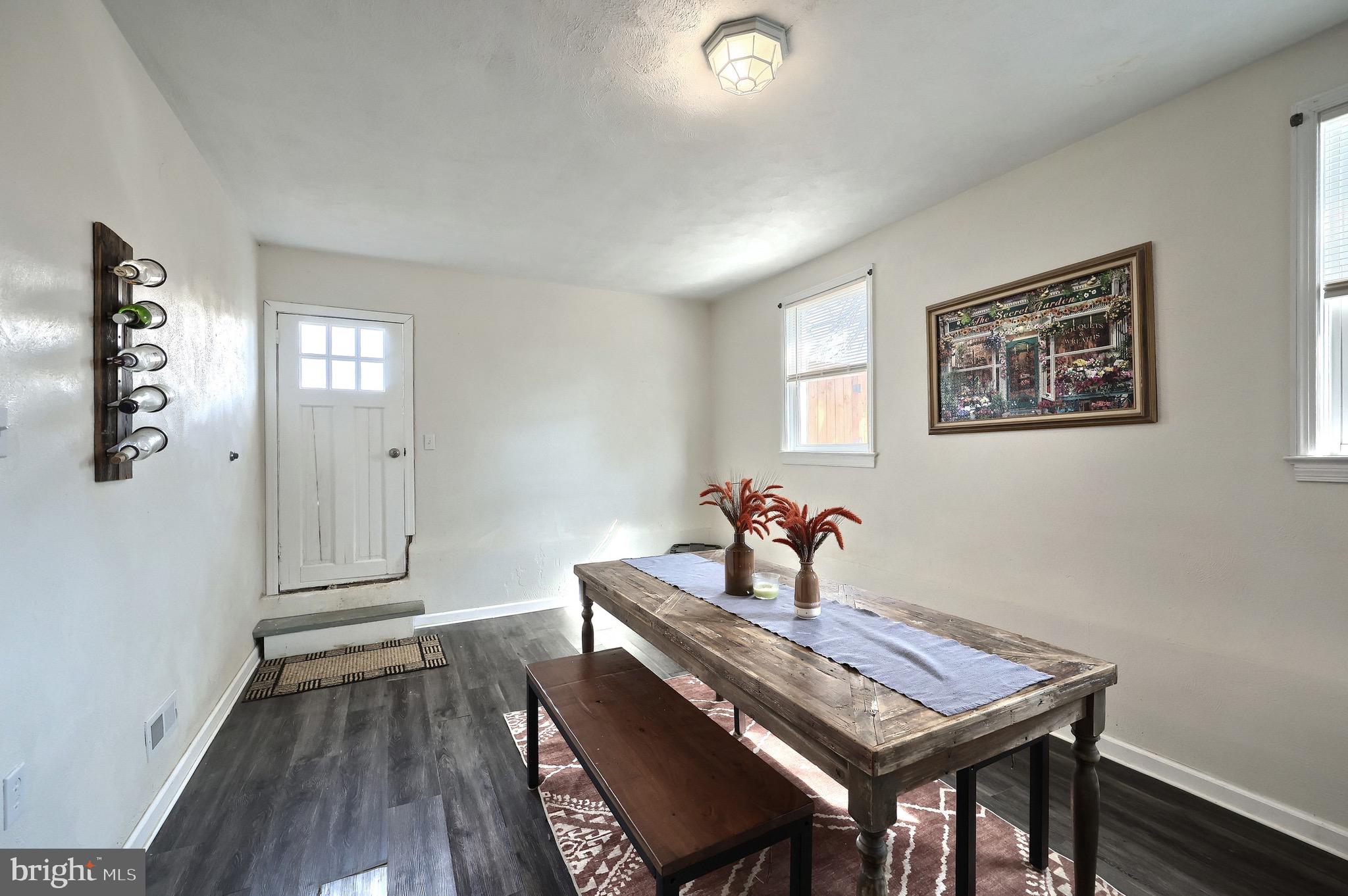 WINDSOR TWP - Residential