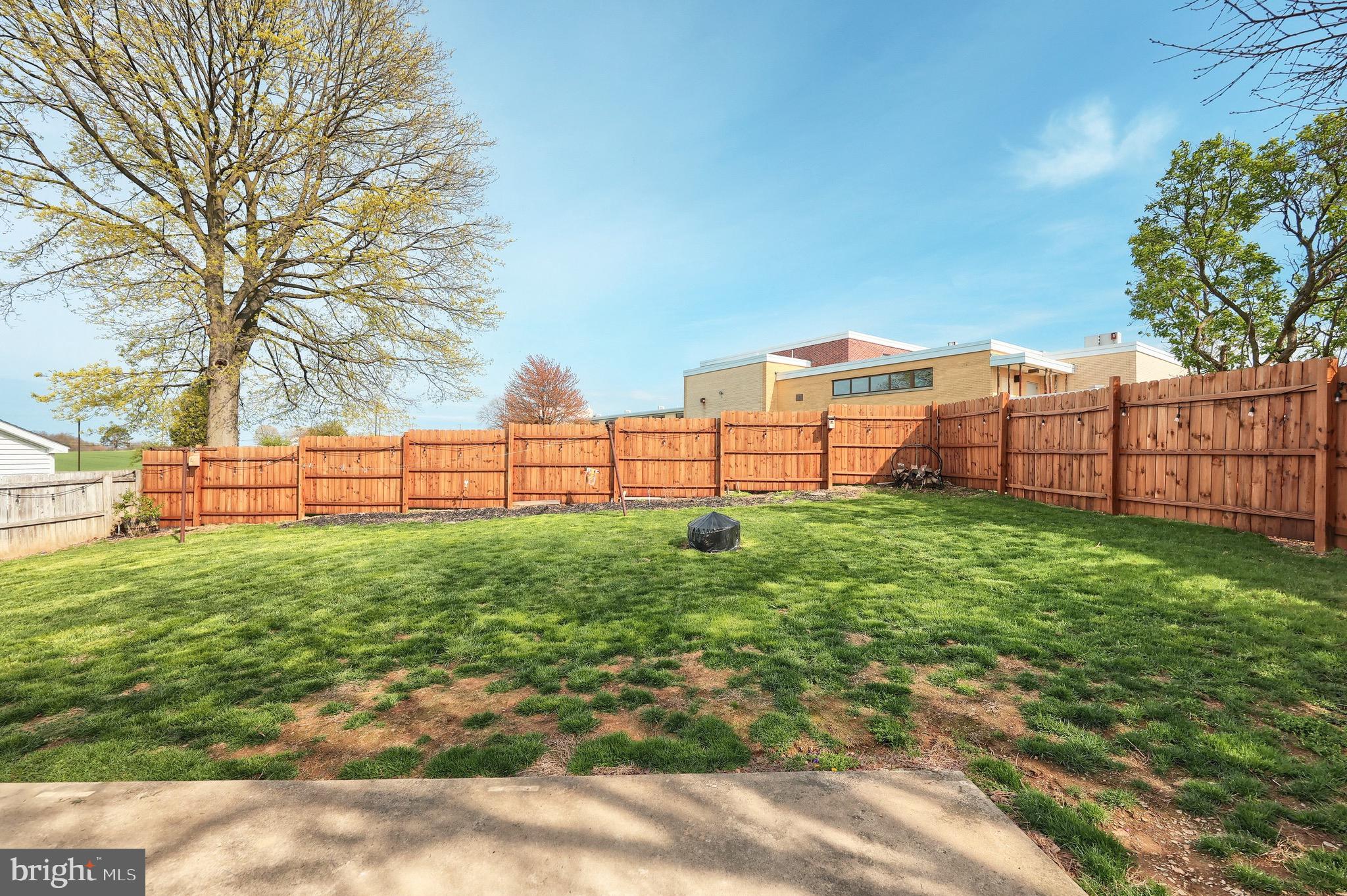 WINDSOR TWP - Residential