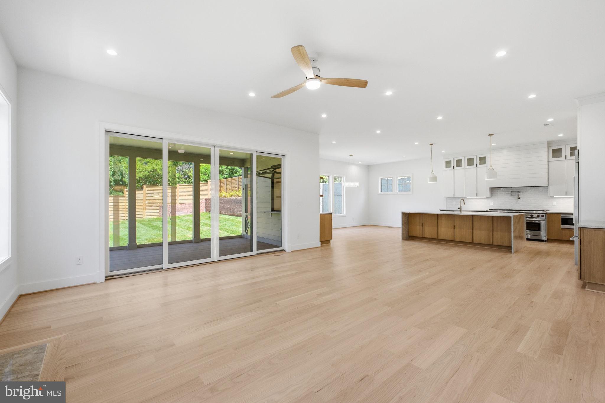 ELLISON HEIGHTS - Residential