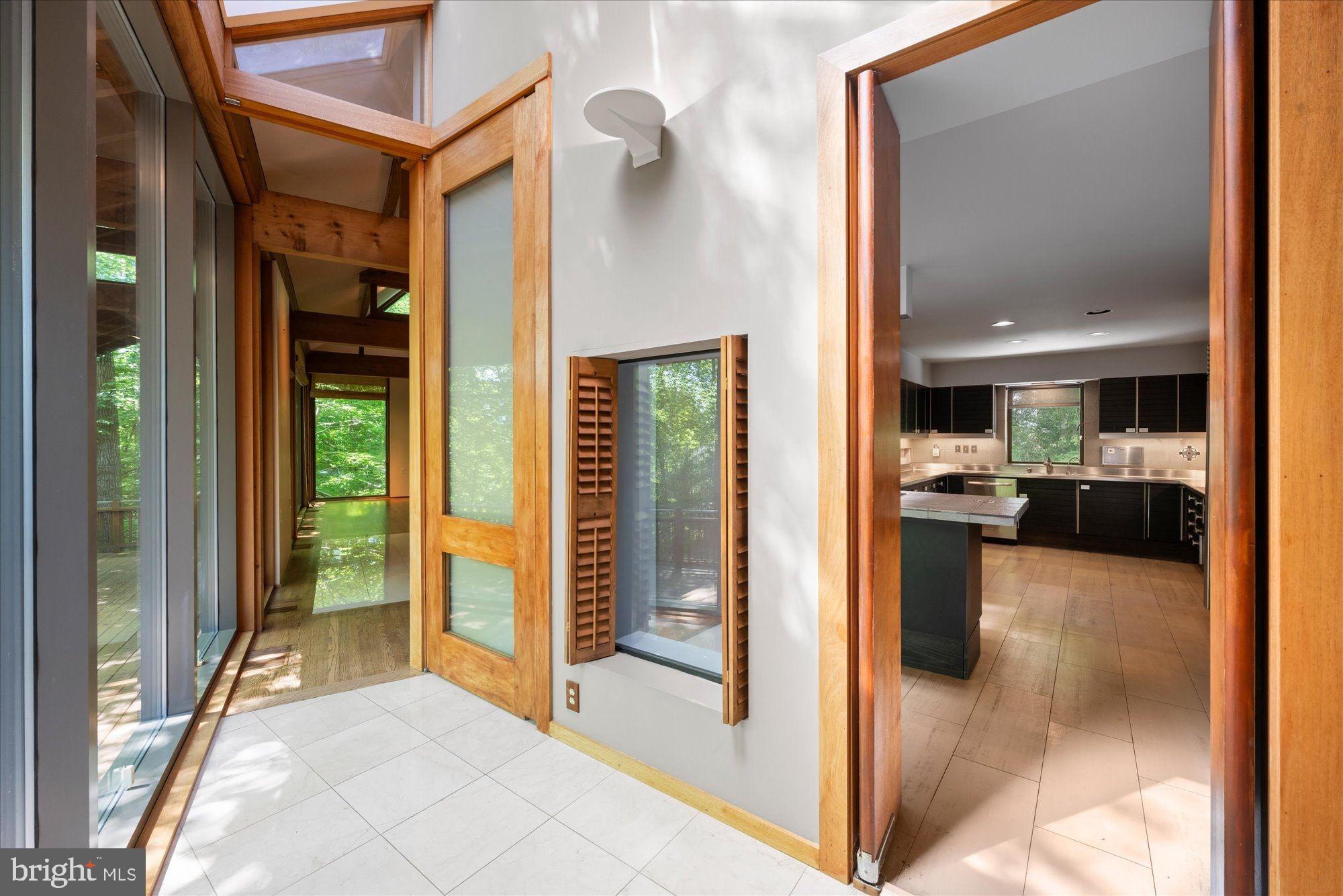 POTOMAC OVERLOOK - Residential