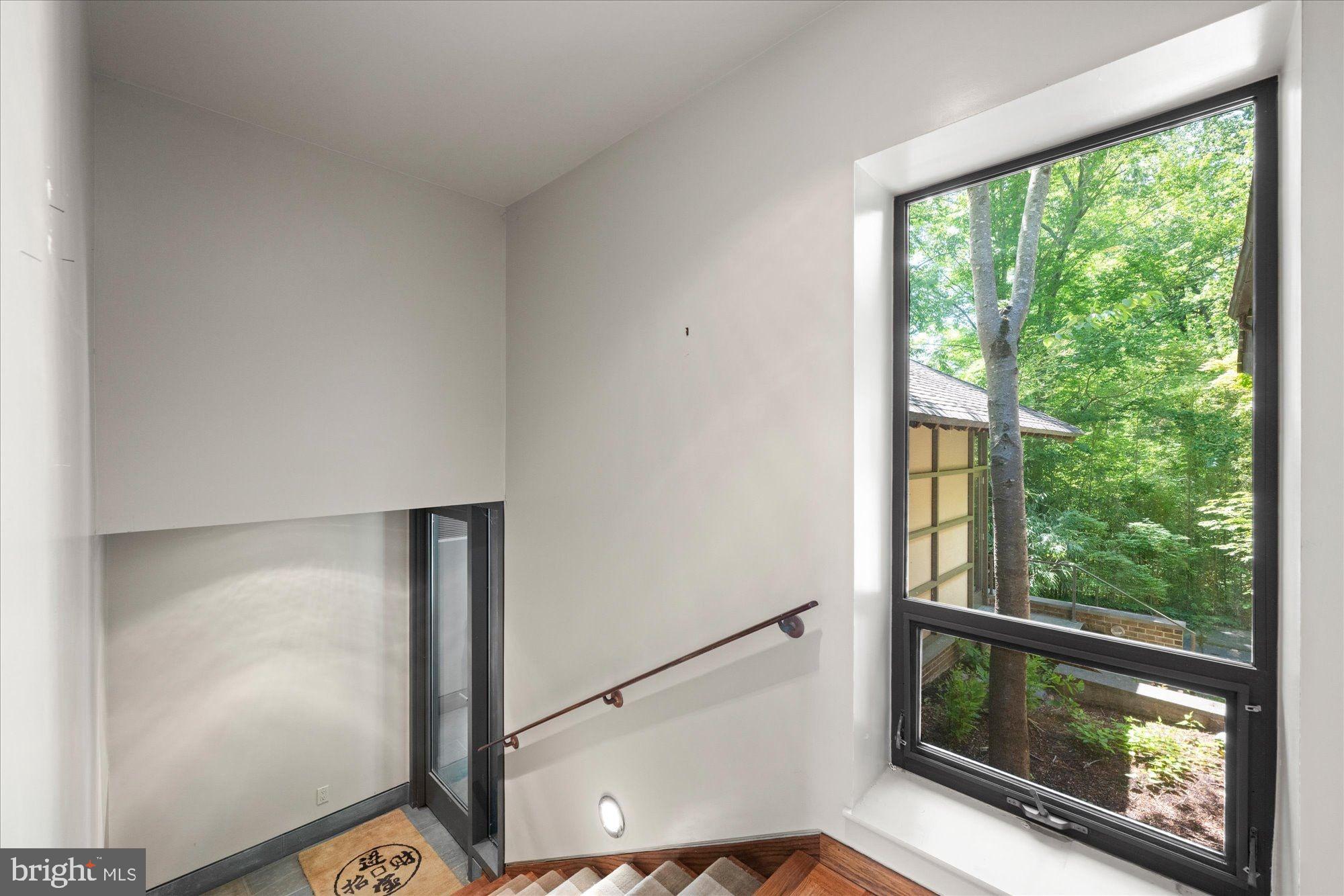 POTOMAC OVERLOOK - Residential