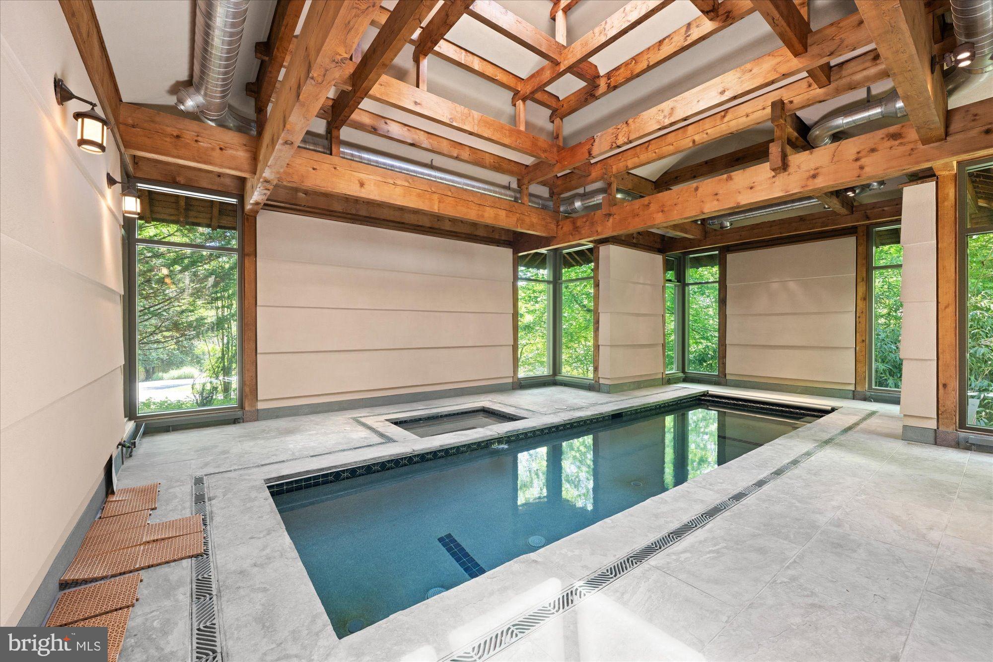 POTOMAC OVERLOOK - Residential