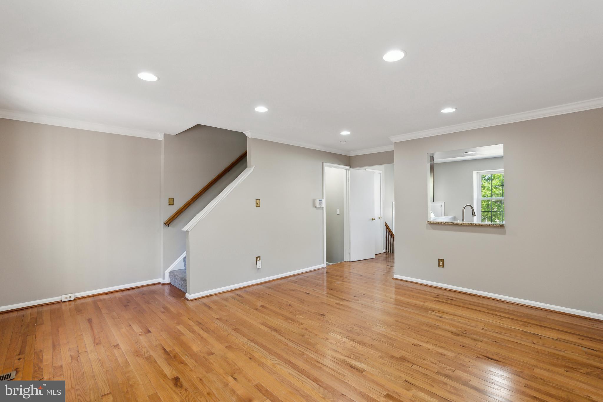 WINSLOW CHASE - Residential