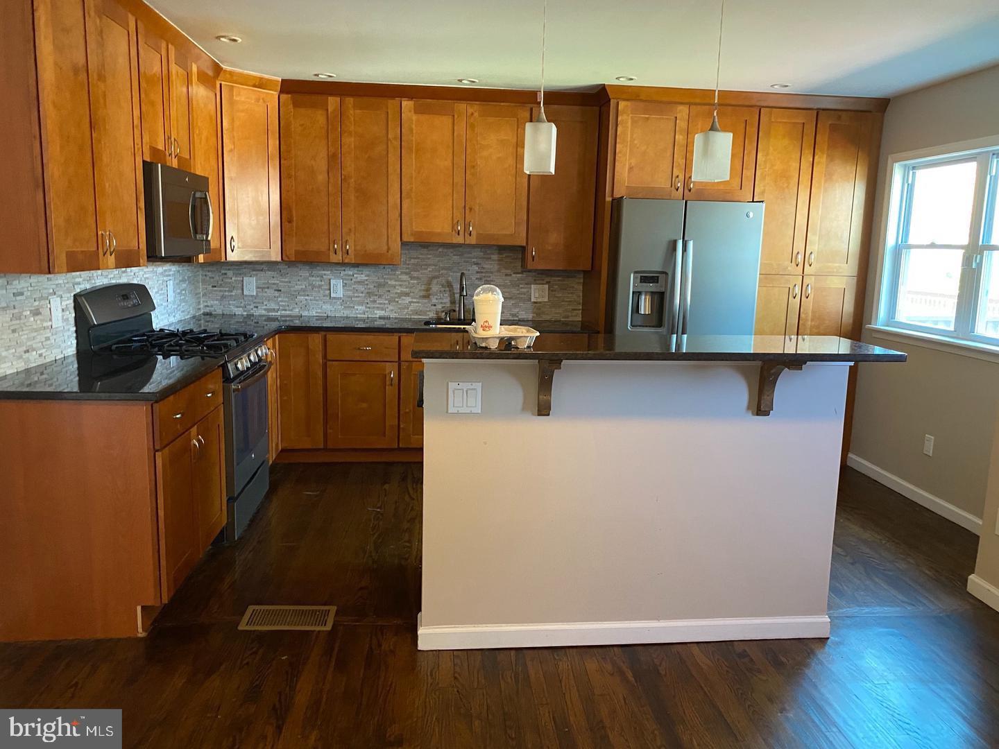 PARKWOOD - Residential