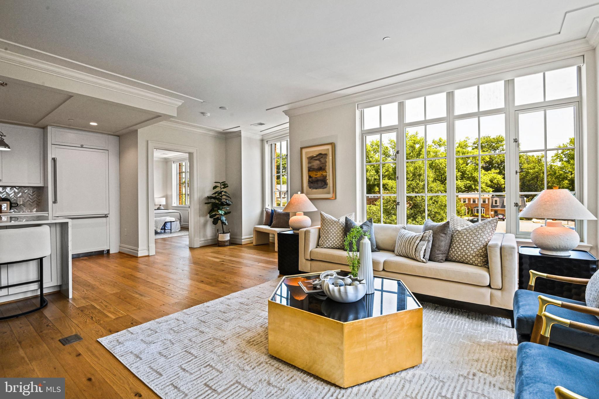 THE SIGNET - Residential