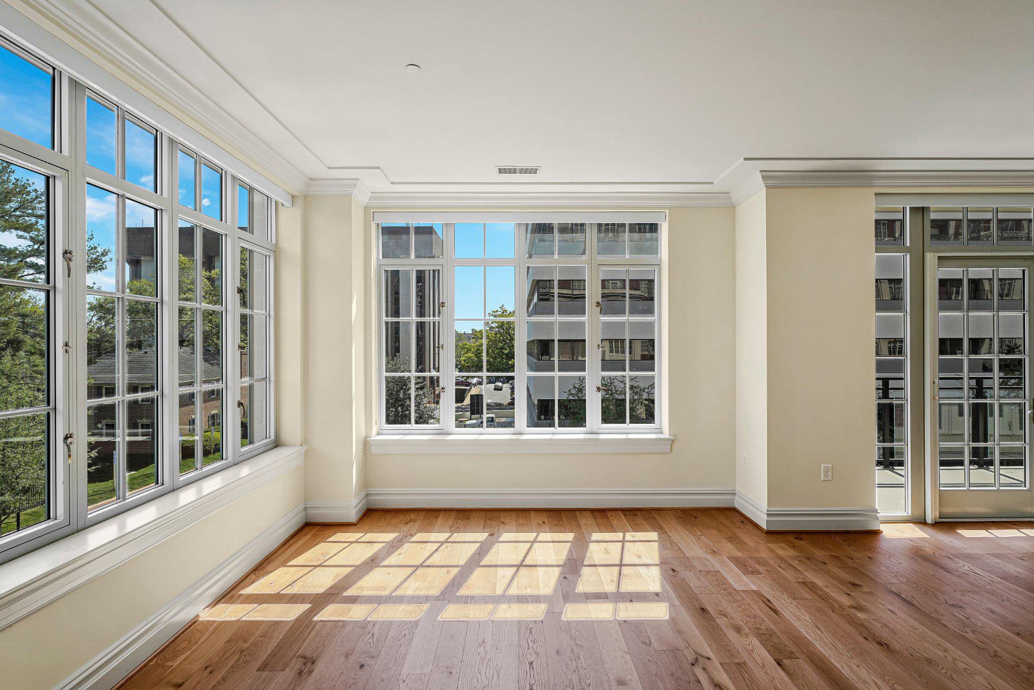 THE SIGNET - Residential