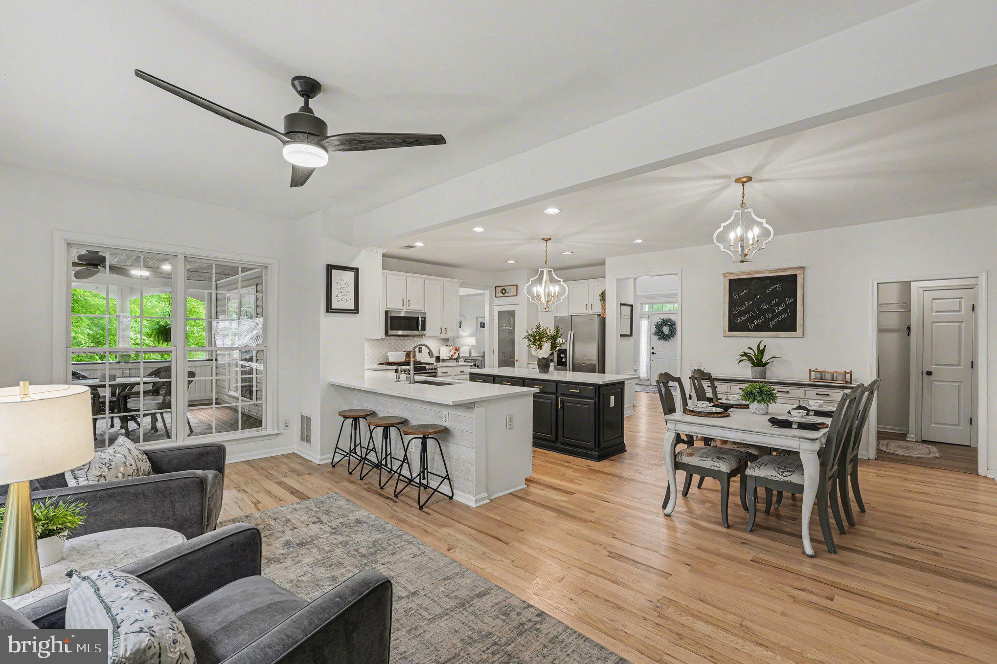 VISTA BROOKE - Residential