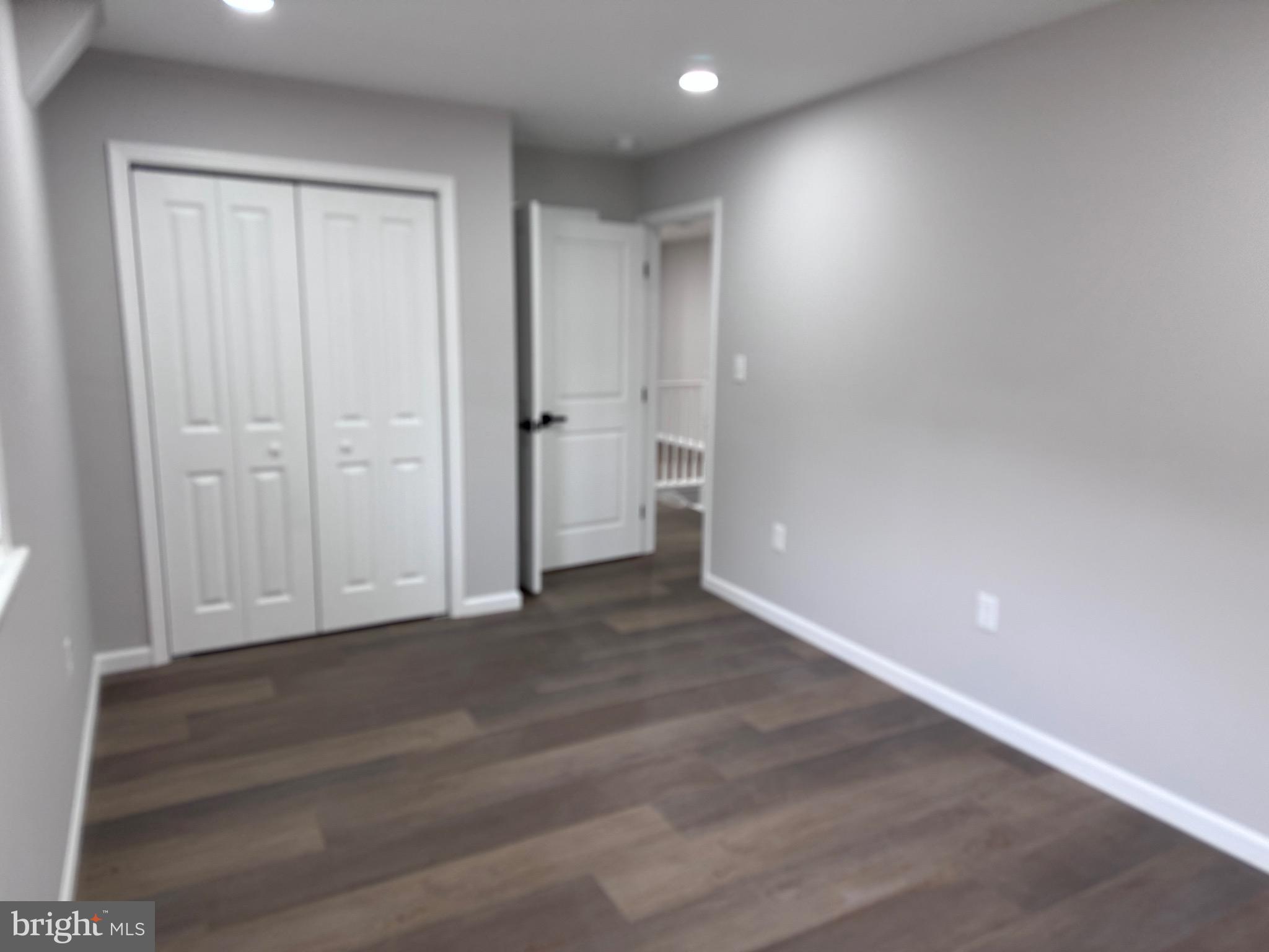 CATONSVILLE MANOR - Residential