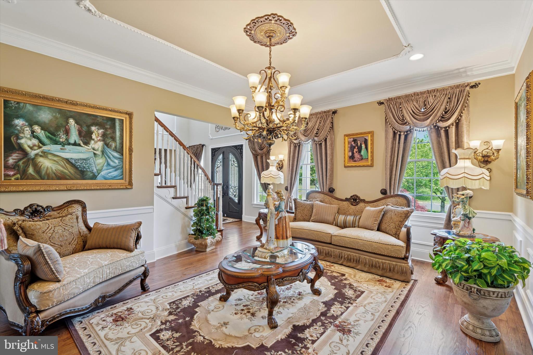RIVERCREST - Residential