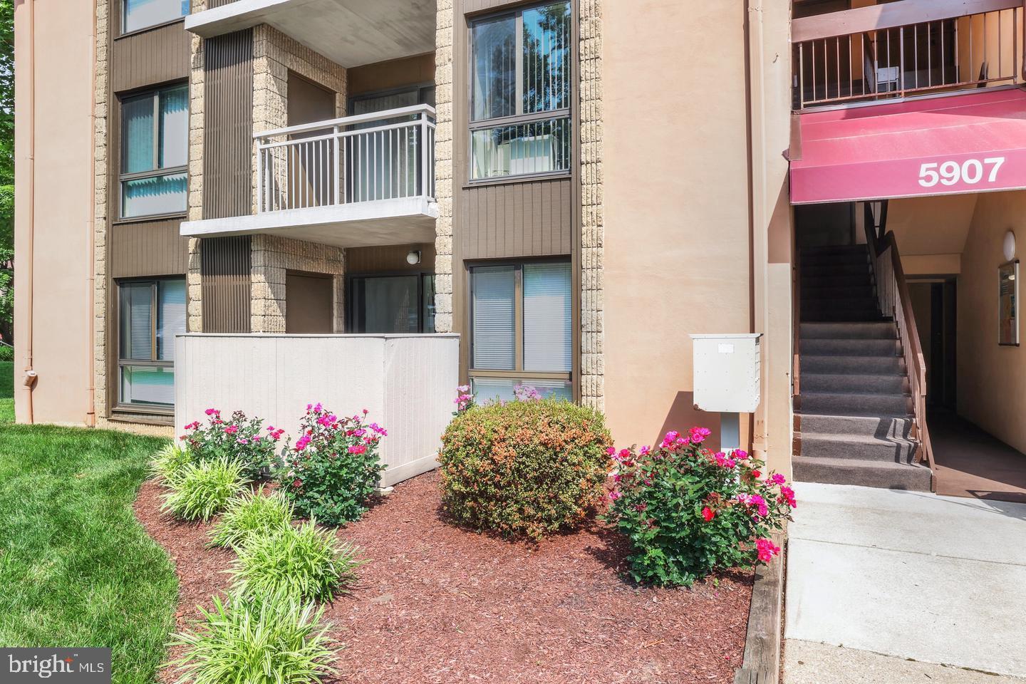Welcome home, this beautifully renovated ground-floor condo in the heart of Howard County. This charming 1 bedroom, 1 bathroom home offers modern updates and comfortable living throughout. Enjoy the peace of mind that comes with gated access, and low maintenance living.

Located just a short drive from shopping, dining, and countless recreational amenities, this home also offers easy access to Columbia’s extensive network of walking paths and green spaces. Conveniently situated on the ground floor, this move-in-ready condo combines comfort, convenience, and an ideal location.

Professionally Managed
Pets are Case By Case with a Non-Refundable Pet fee of $250 per pet and a $50 a month pet rent per pet
No Smoking

We do not accept rent spree must apply on Property Management website