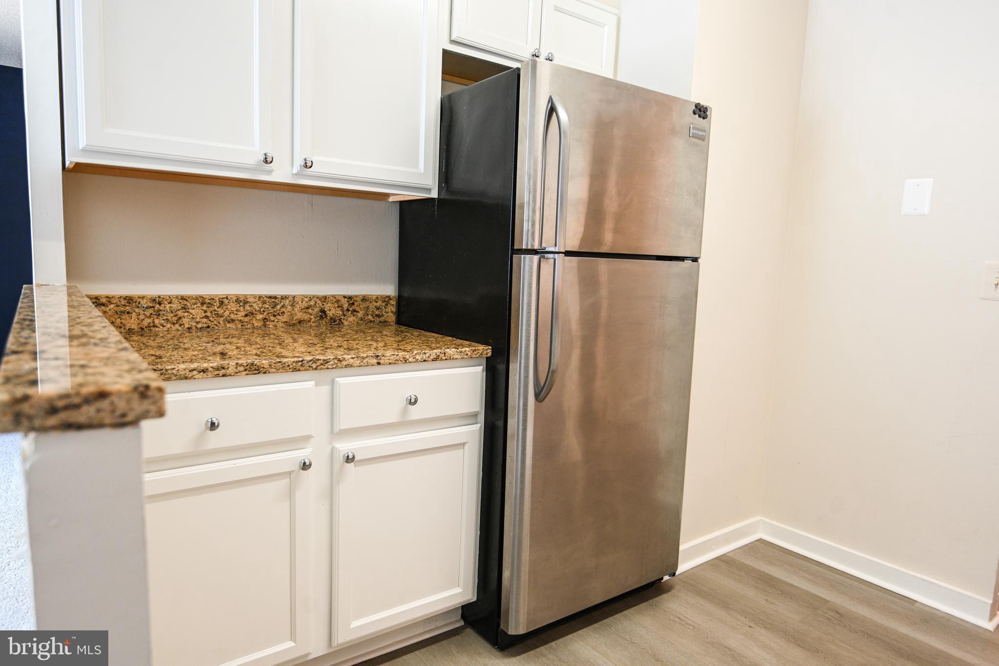 TREOVER CONDOMINIUM - Residential Lease