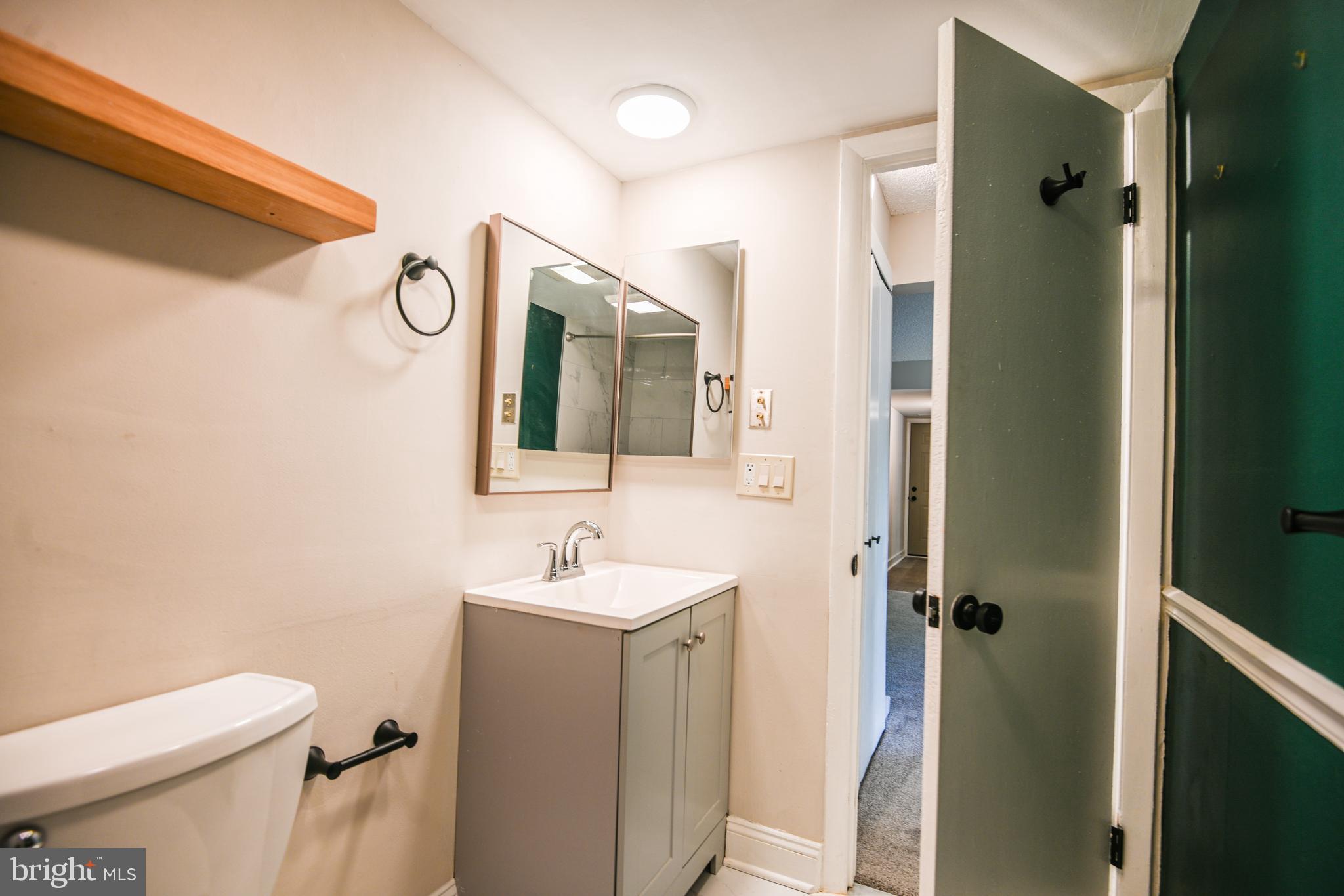 TREOVER CONDOMINIUM - Residential Lease
